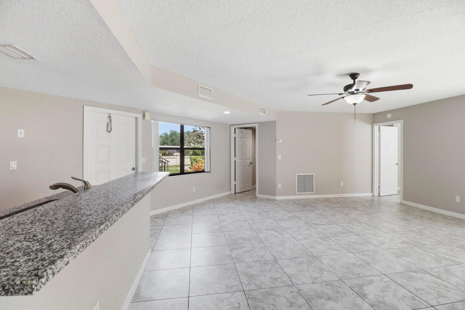 2625 Heathcote Drive 2647, Fort Pierce, FL 34982 — photo 7 of 19
