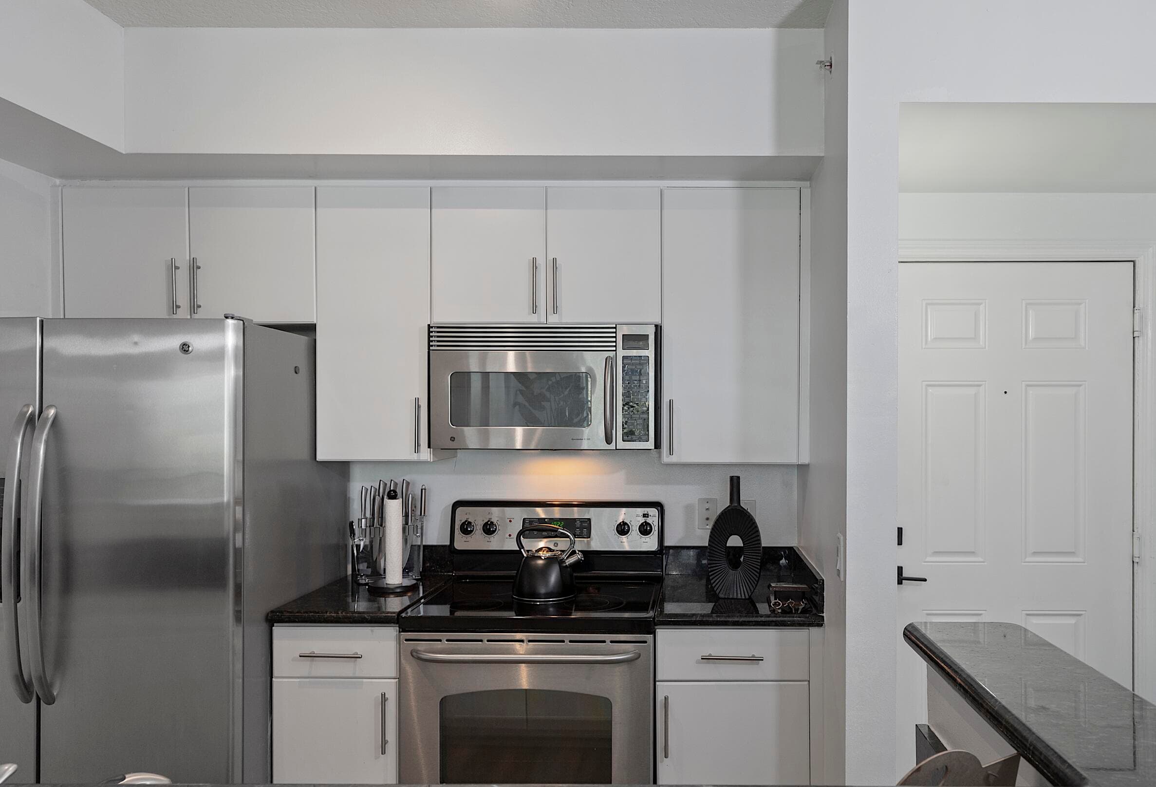 2401 NE 65th Street 502, Fort Lauderdale, FL 33308 — photo 26 of 54