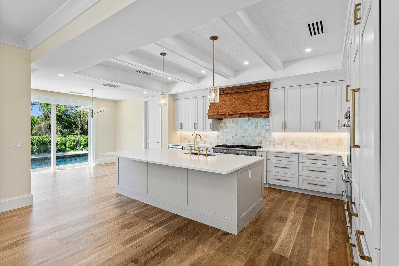 725 SE 4th Avenue, Delray Beach, FL 33483 — photo 11 of 52