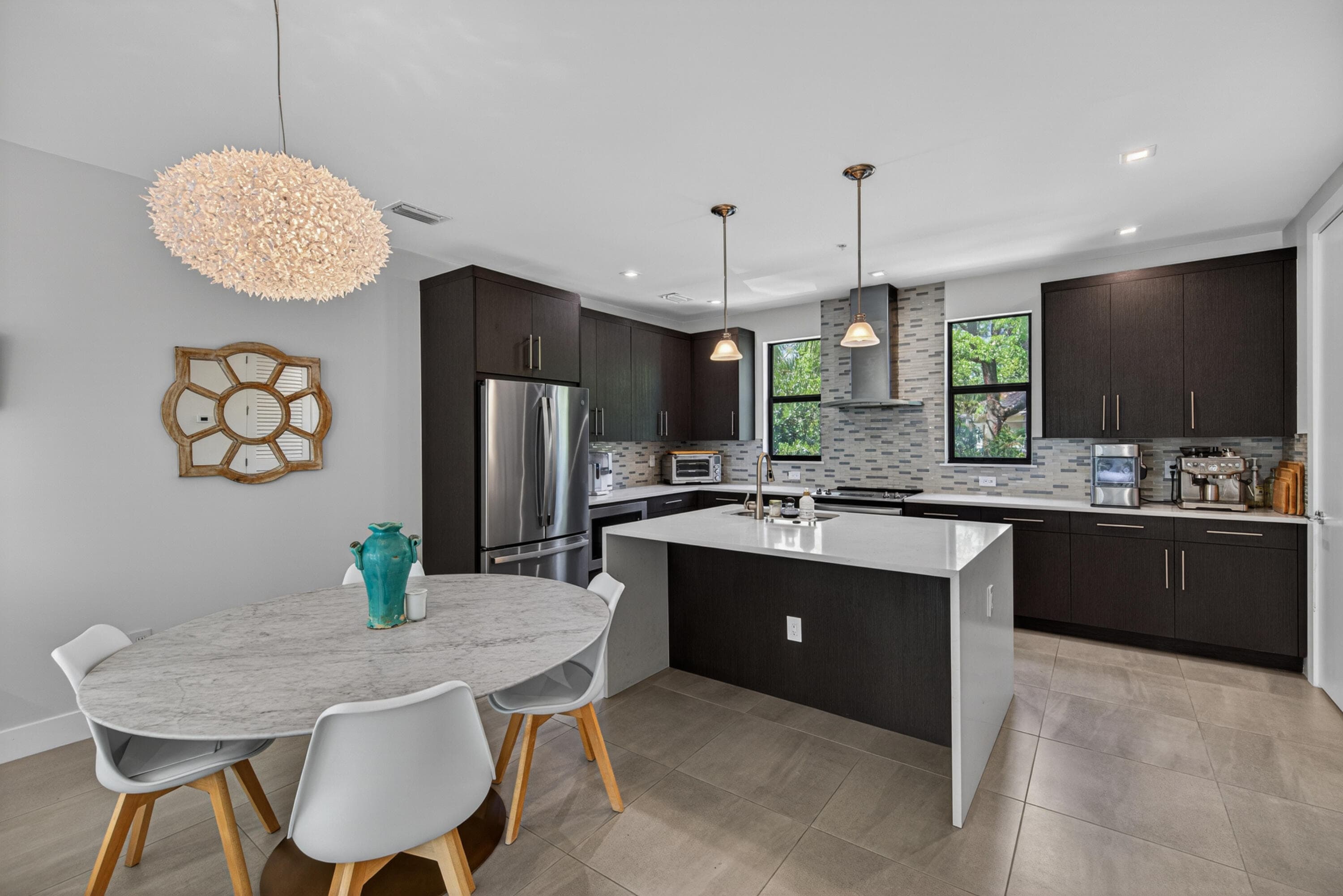 625 NE 22nd Drive, Wilton Manors, FL 33305 — photo 12 of 48
