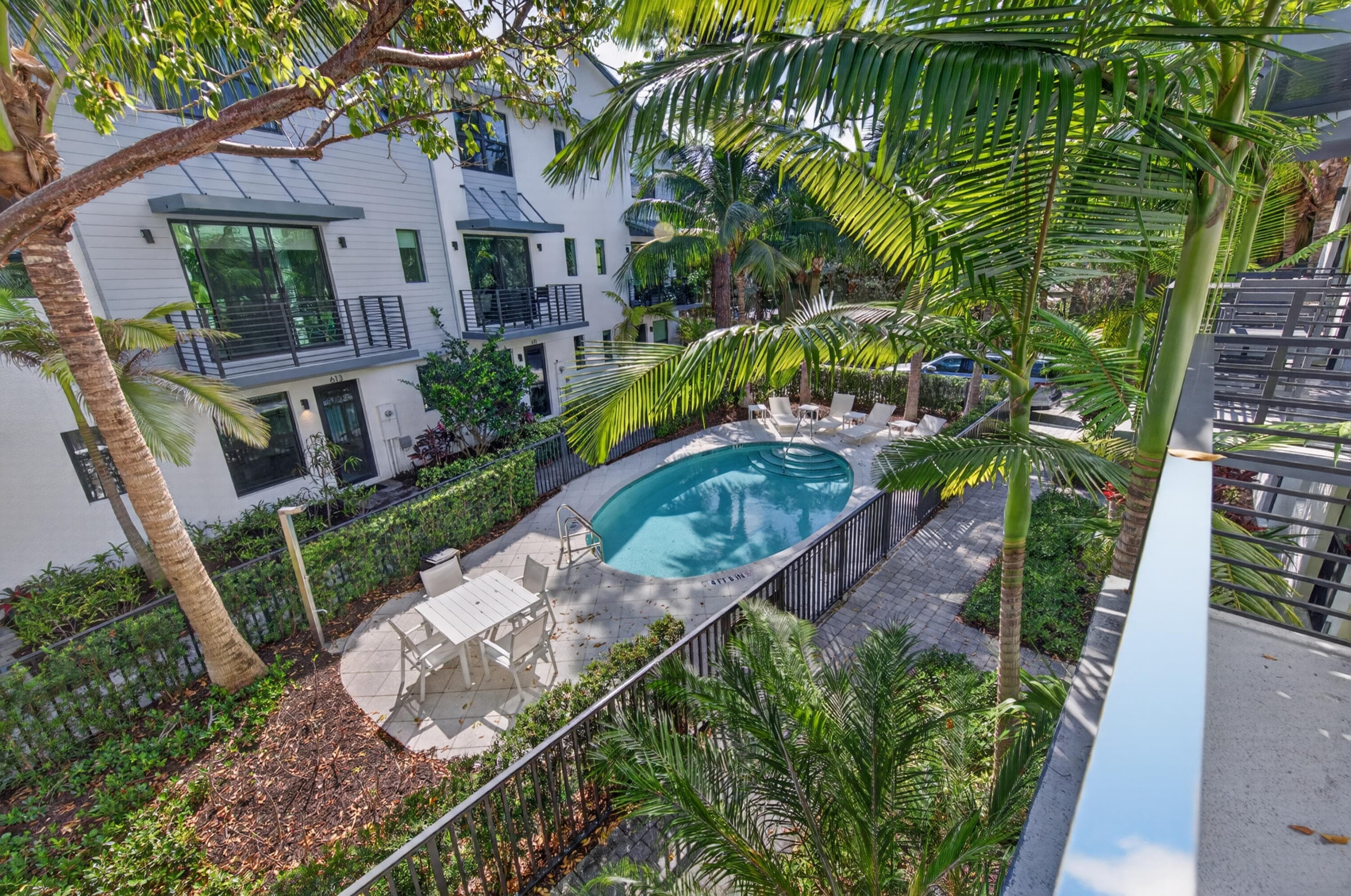 625 NE 22nd Drive, Wilton Manors, FL 33305 — photo 44 of 48