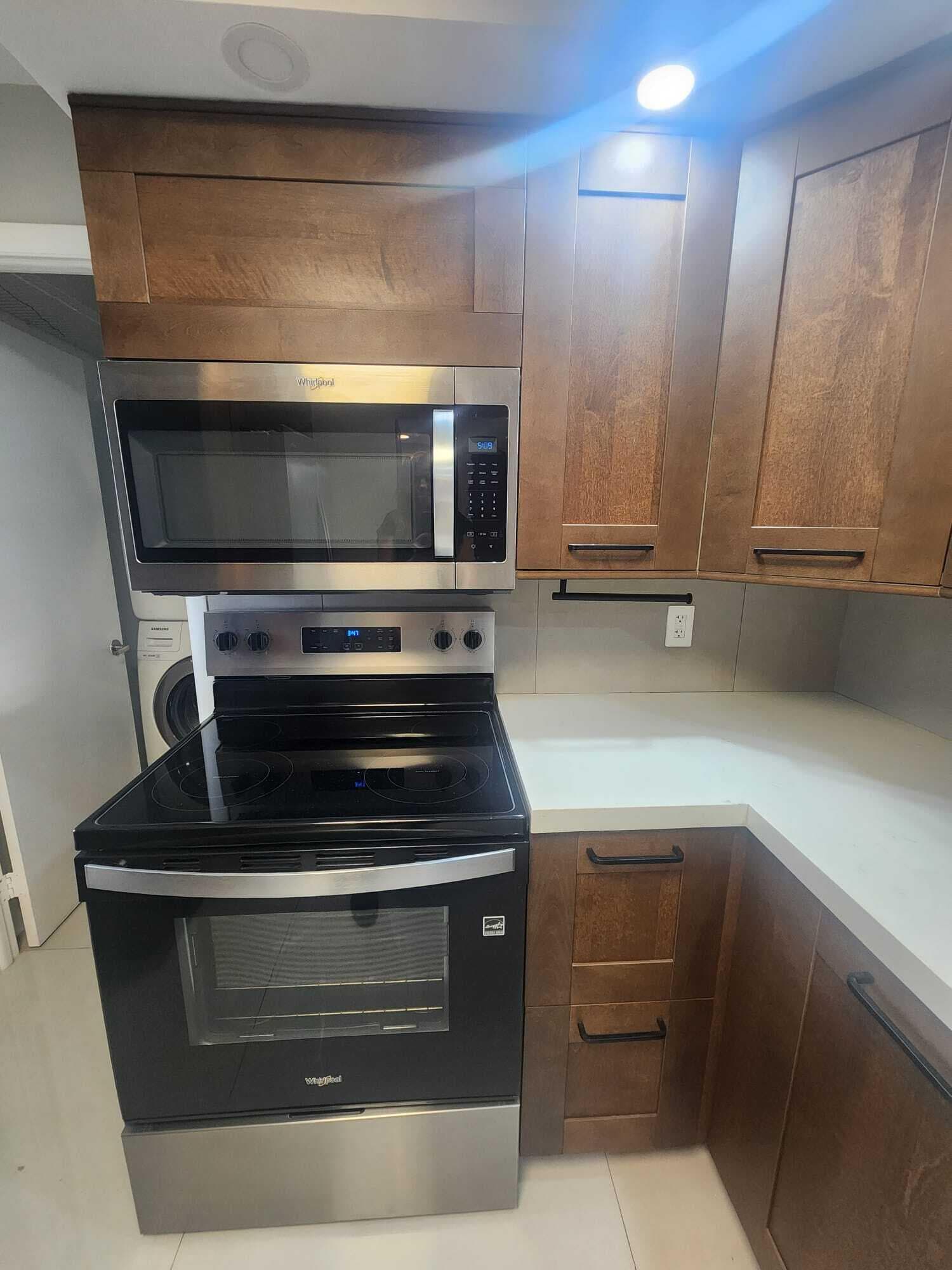 5301 NW 2nd Avenue Apt 307, Boca Raton, FL 33487 — photo 8 of 35