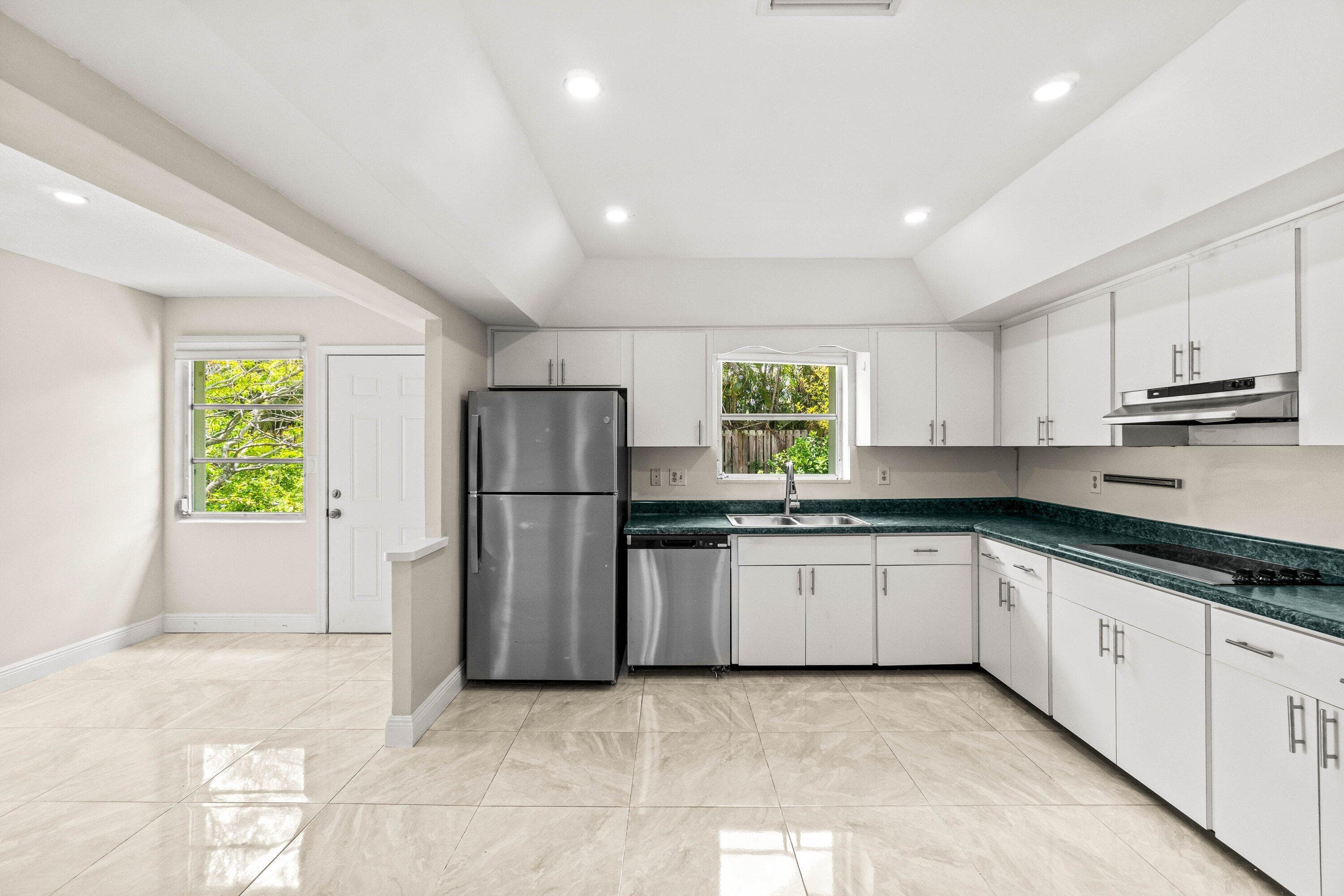 1290 SW 8th Street, Boca Raton, FL 33486 — photo 5 of 29