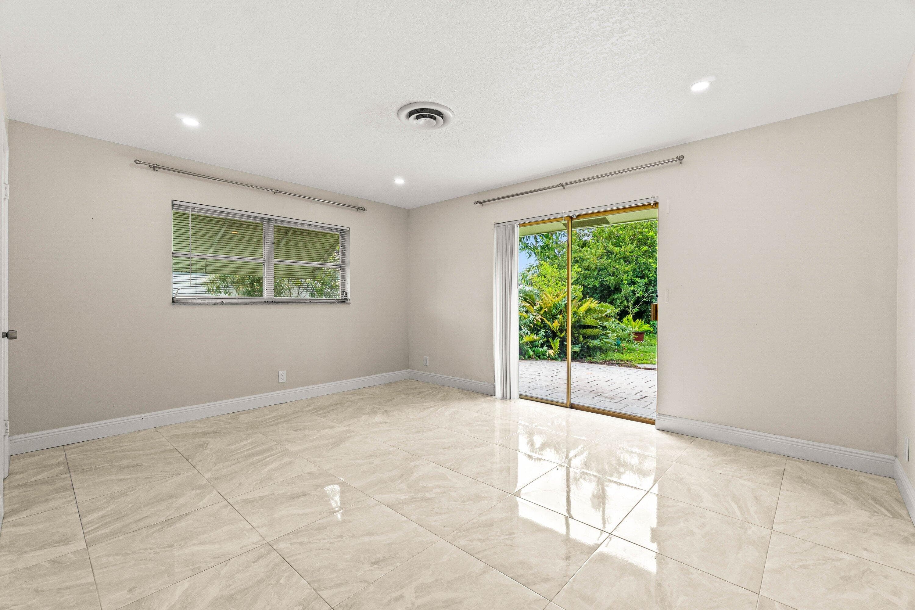 1290 SW 8th Street, Boca Raton, FL 33486 — photo 18 of 29