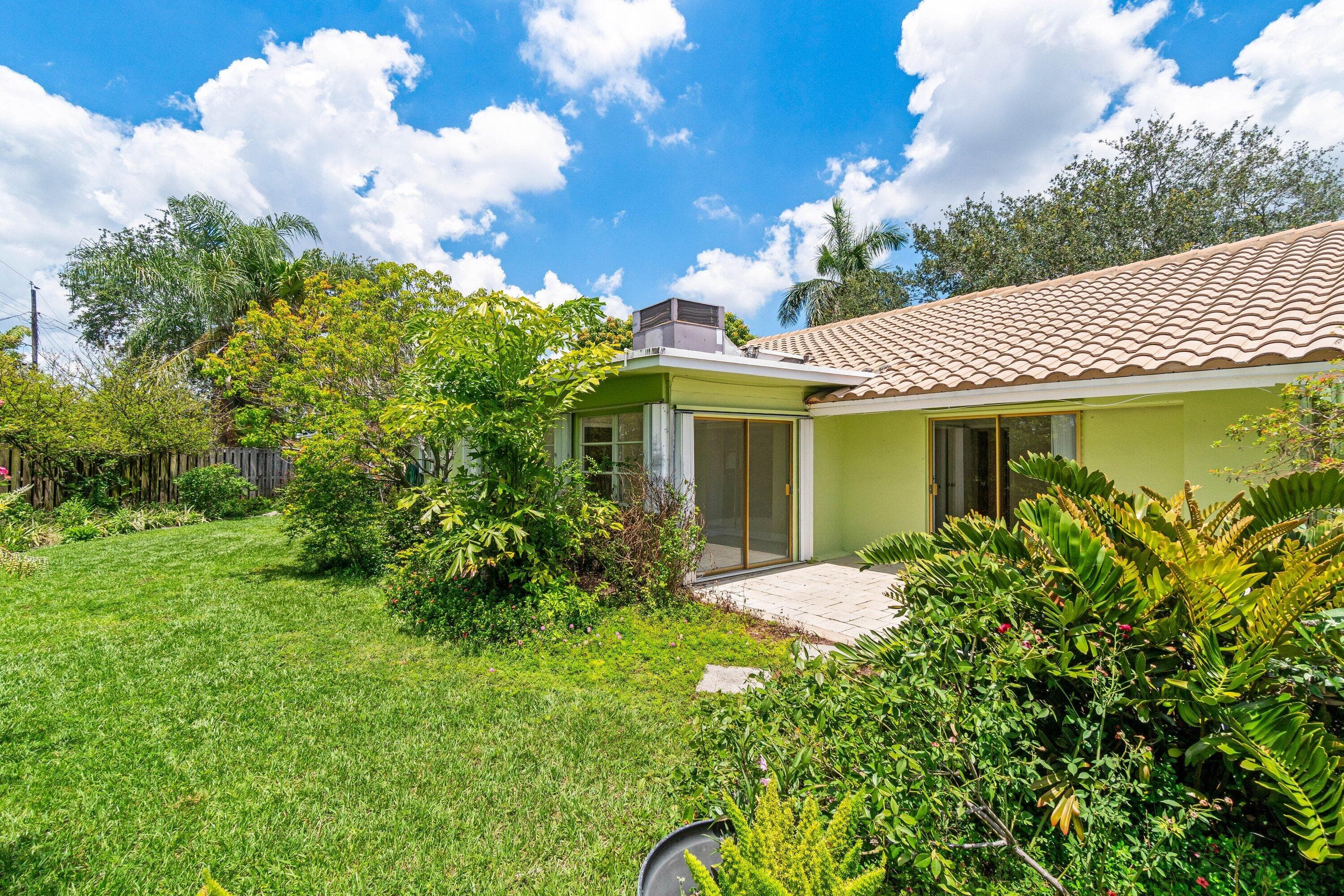 1290 SW 8th Street, Boca Raton, FL 33486 — photo 25 of 29