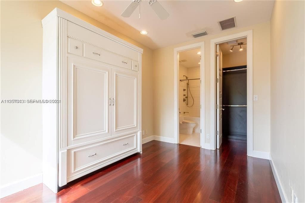 3121 NE 26th Street, Fort Lauderdale, FL 33305 — photo 8 of 25