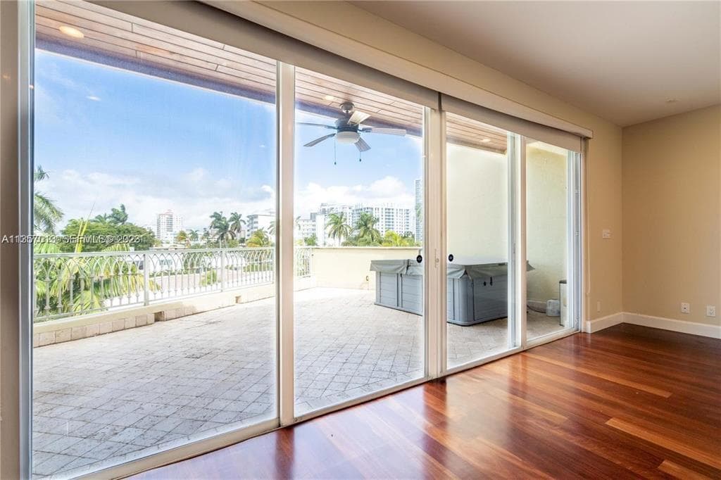 3121 NE 26th Street, Fort Lauderdale, FL 33305 — photo 16 of 25