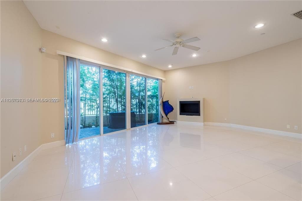 3121 NE 26th Street, Fort Lauderdale, FL 33305 — photo 7 of 25