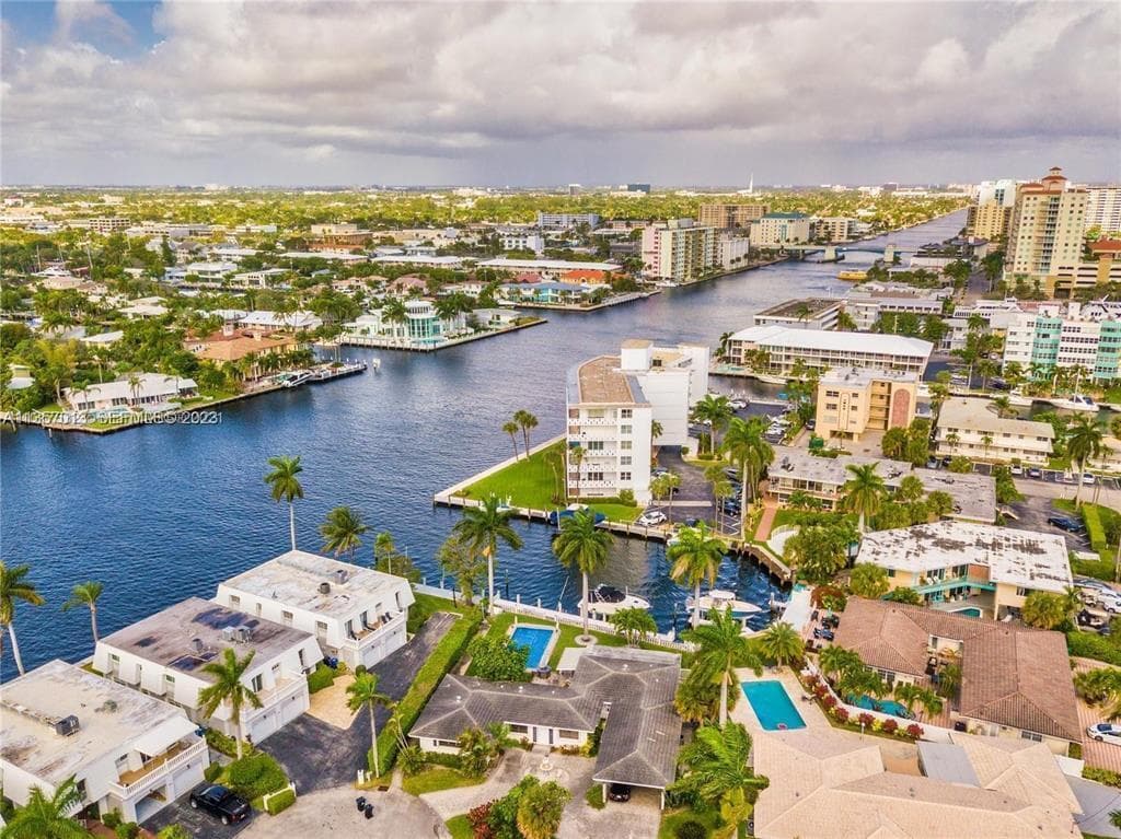 3121 NE 26th Street, Fort Lauderdale, FL 33305 — photo 19 of 25