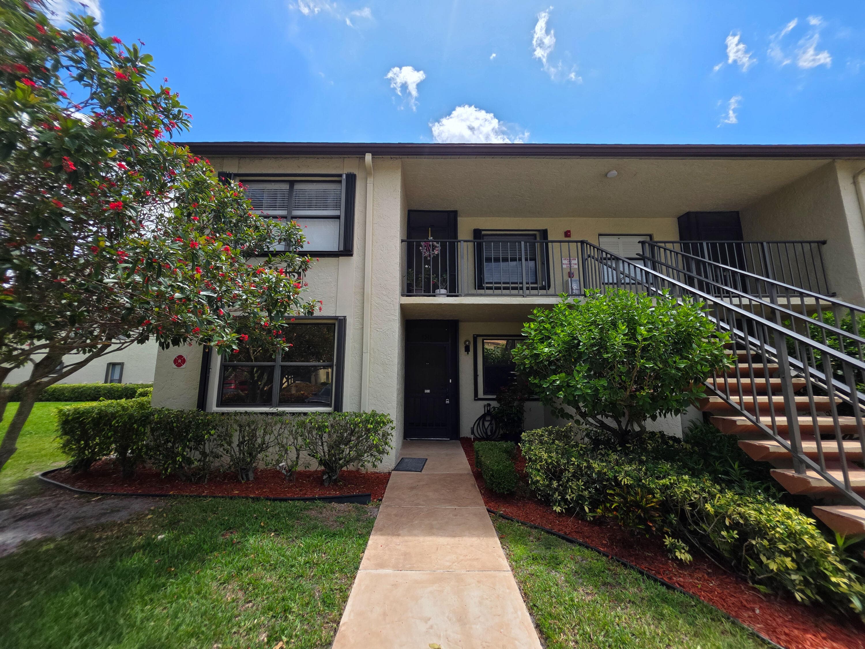 7892 Willow Spring Drive 1511, Lake Worth, FL 33467 — photo 1 of 43