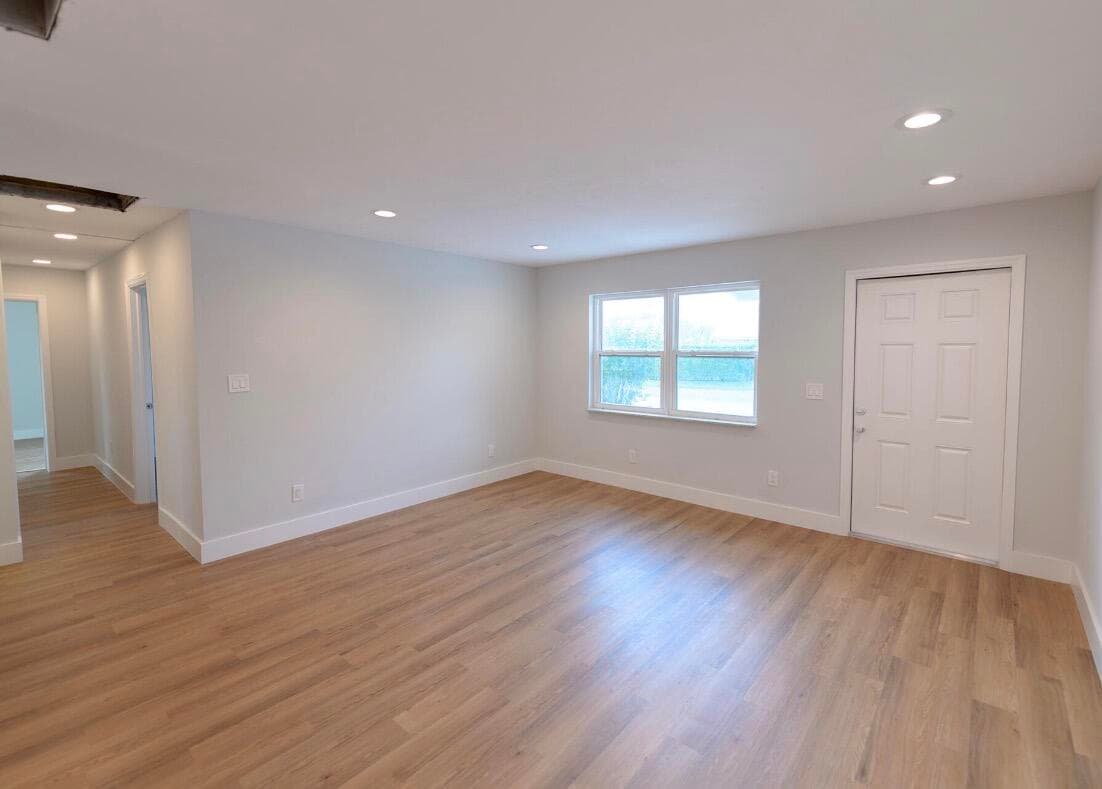 1867 Windsor Drive, North Palm Beach, FL 33408 — photo 14 of 21