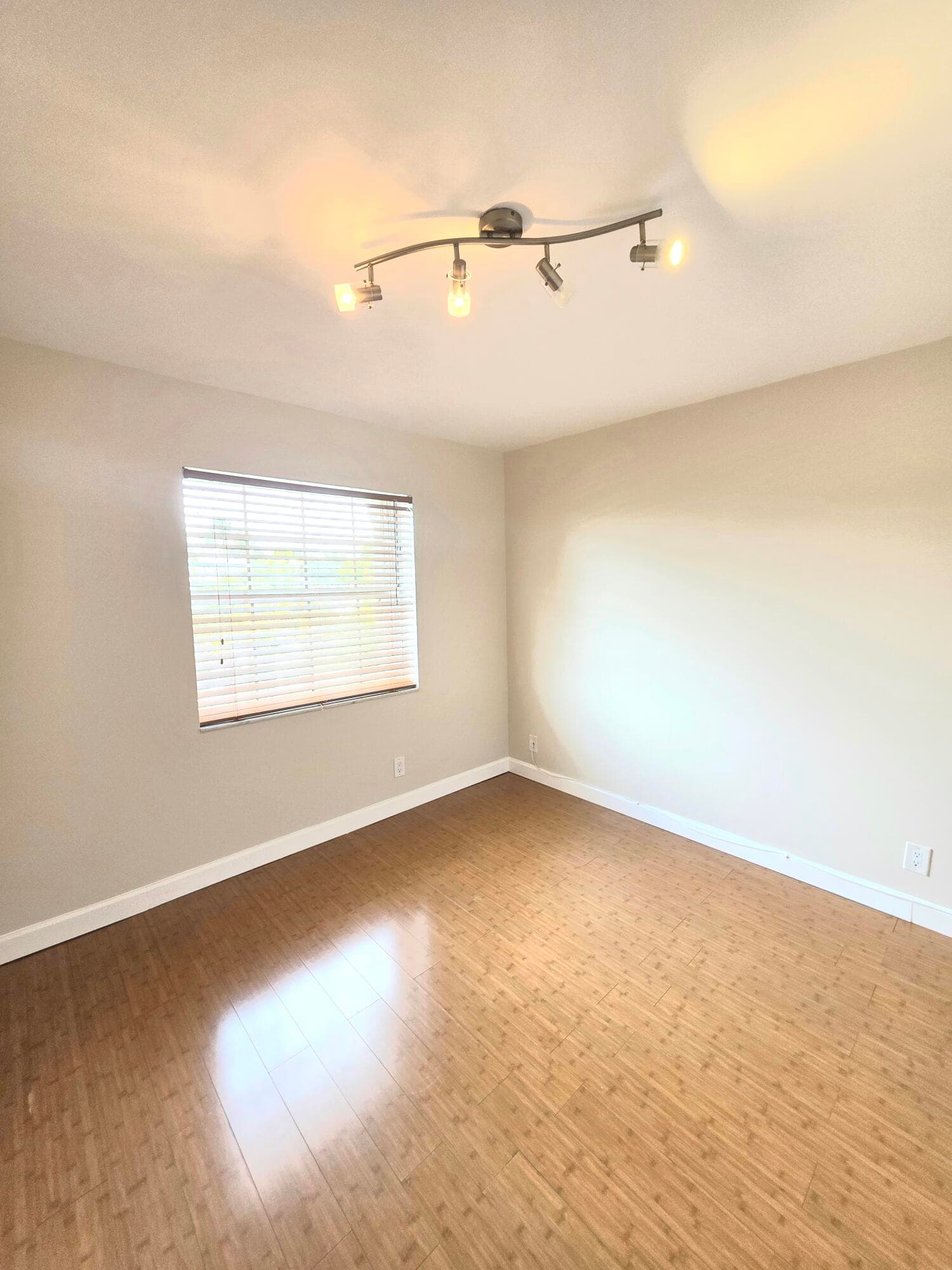 495 SE 8th Street Apt 237, Deerfield Beach, FL 33441 — photo 22 of 30