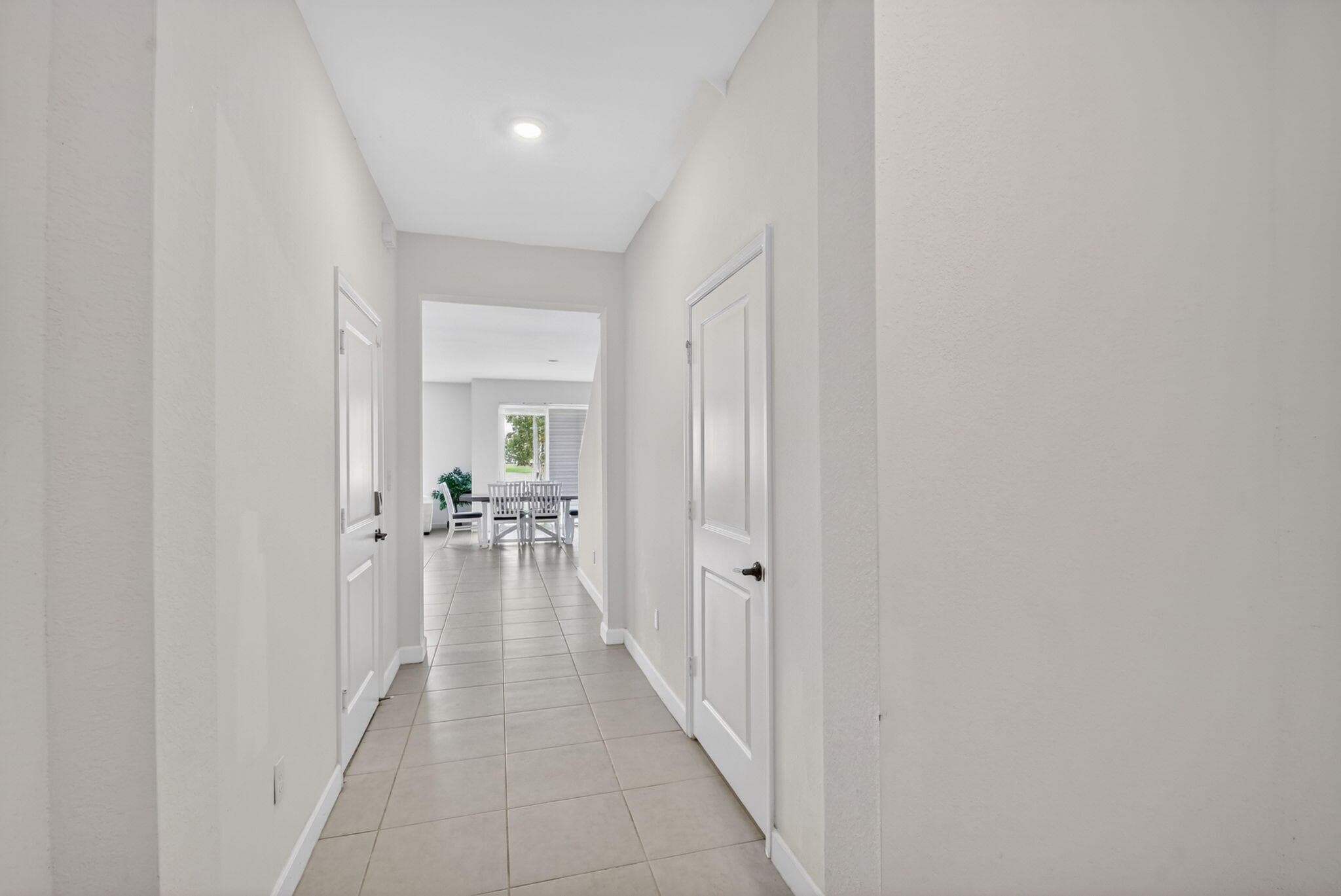 6933 N Harbours Edge Avenue, Lake Worth, FL 33467 — photo 5 of 90