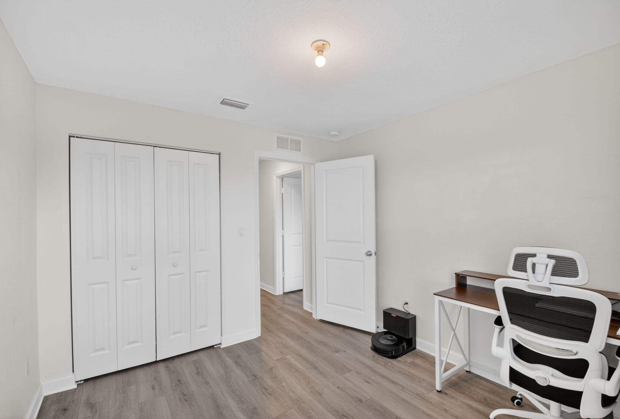 6933 N Harbours Edge Avenue, Lake Worth, FL 33467 — photo 31 of 90