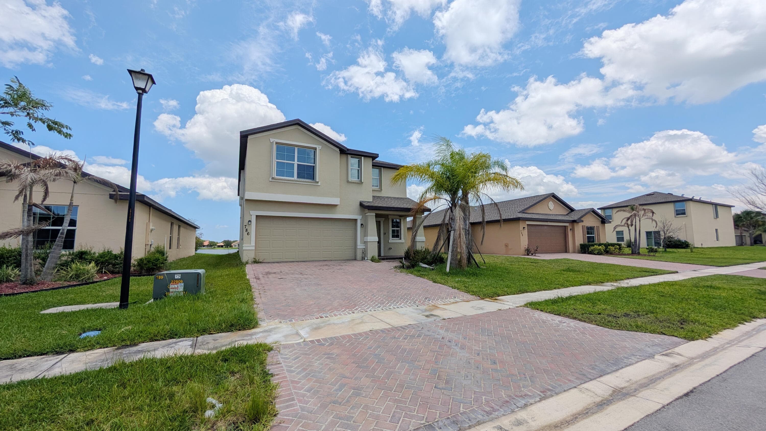 786 Worlington Lane, Fort Pierce, FL 34947 — photo 2 of 30