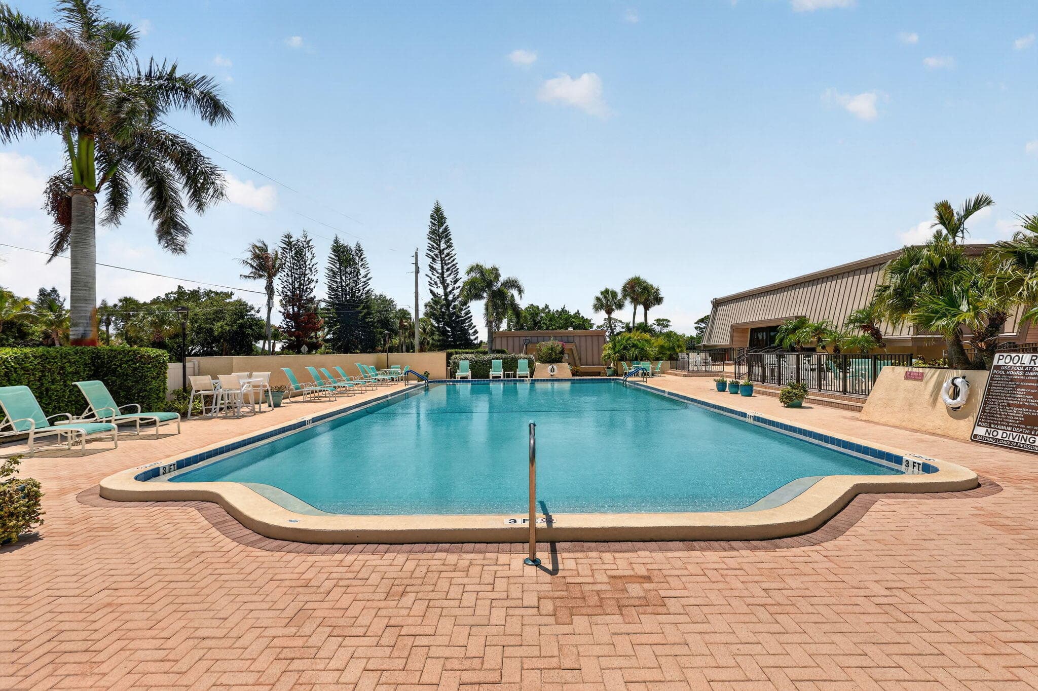 1800 SE Saint Lucie Boulevard 11-203, Stuart, FL 34996 — photo 48 of 85