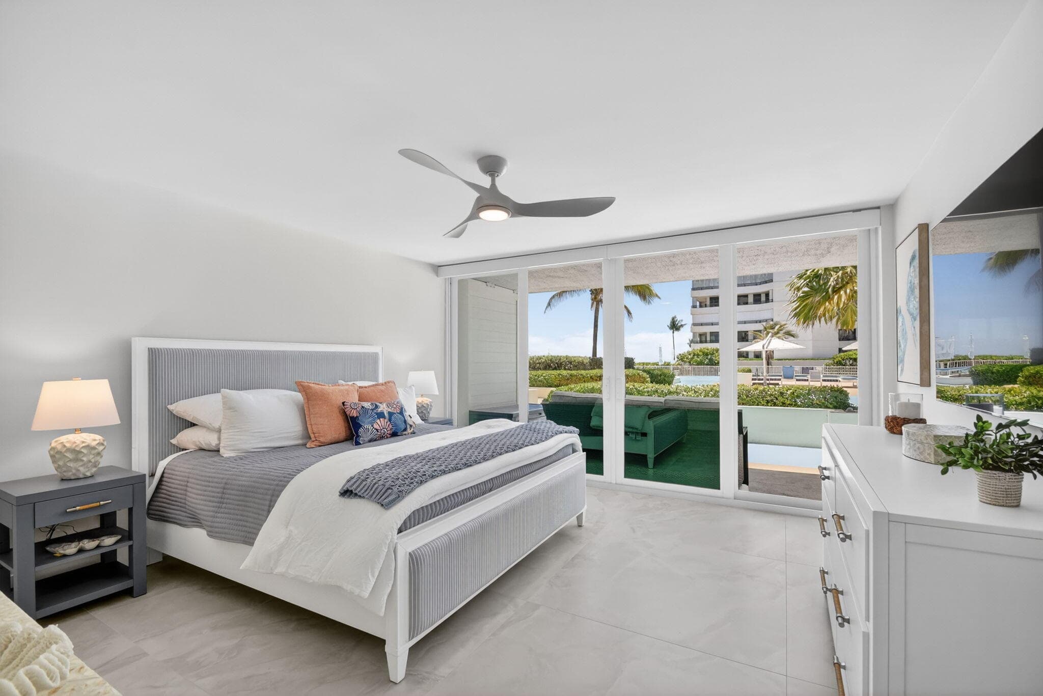 3546 S Ocean Boulevard 203, South Palm Beach, FL 33480 — photo 48 of 54