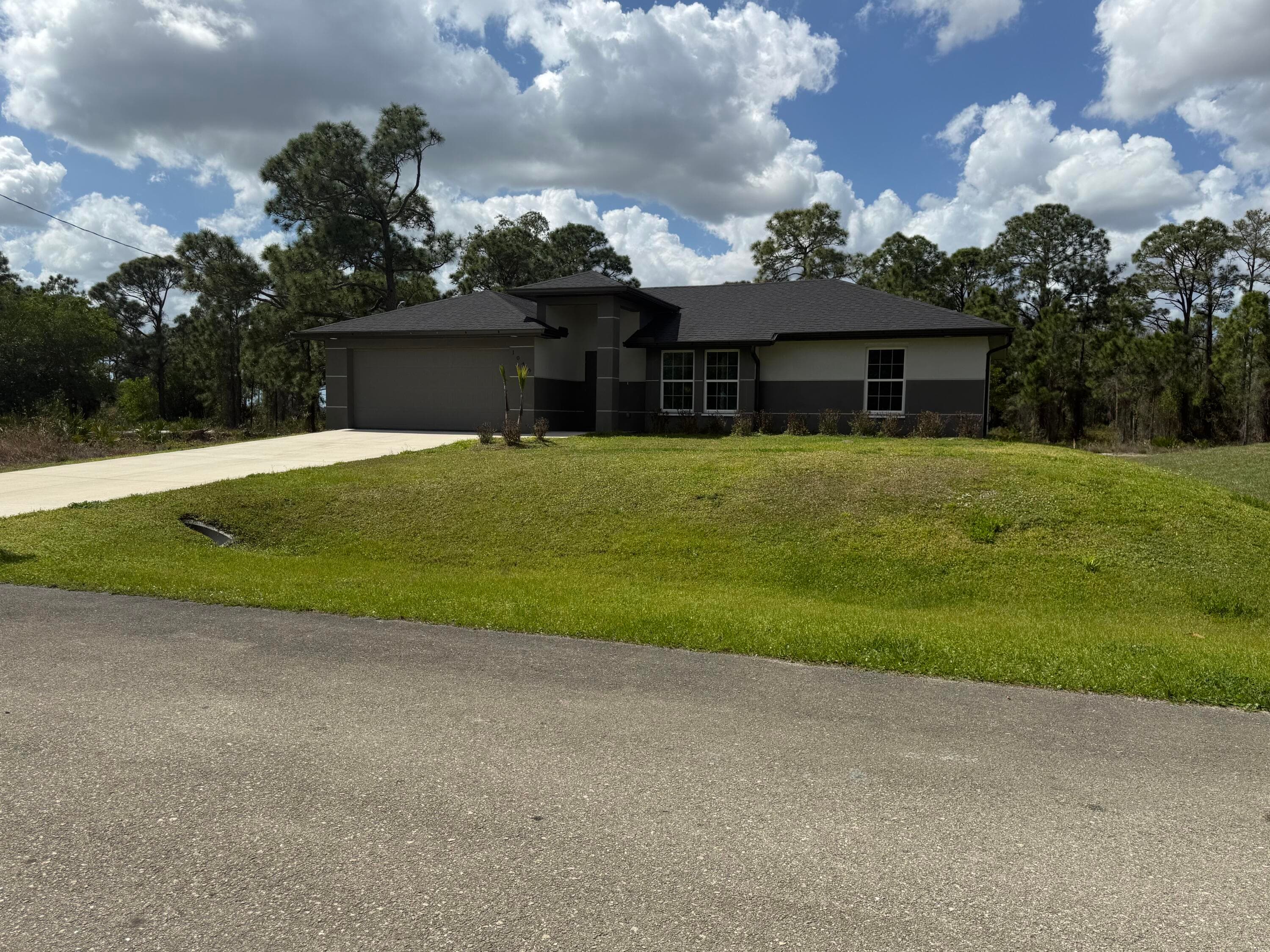 1046 S Cheney Ave Avenue S, Lehigh Acres, FL 33974 — photo 2 of 11
