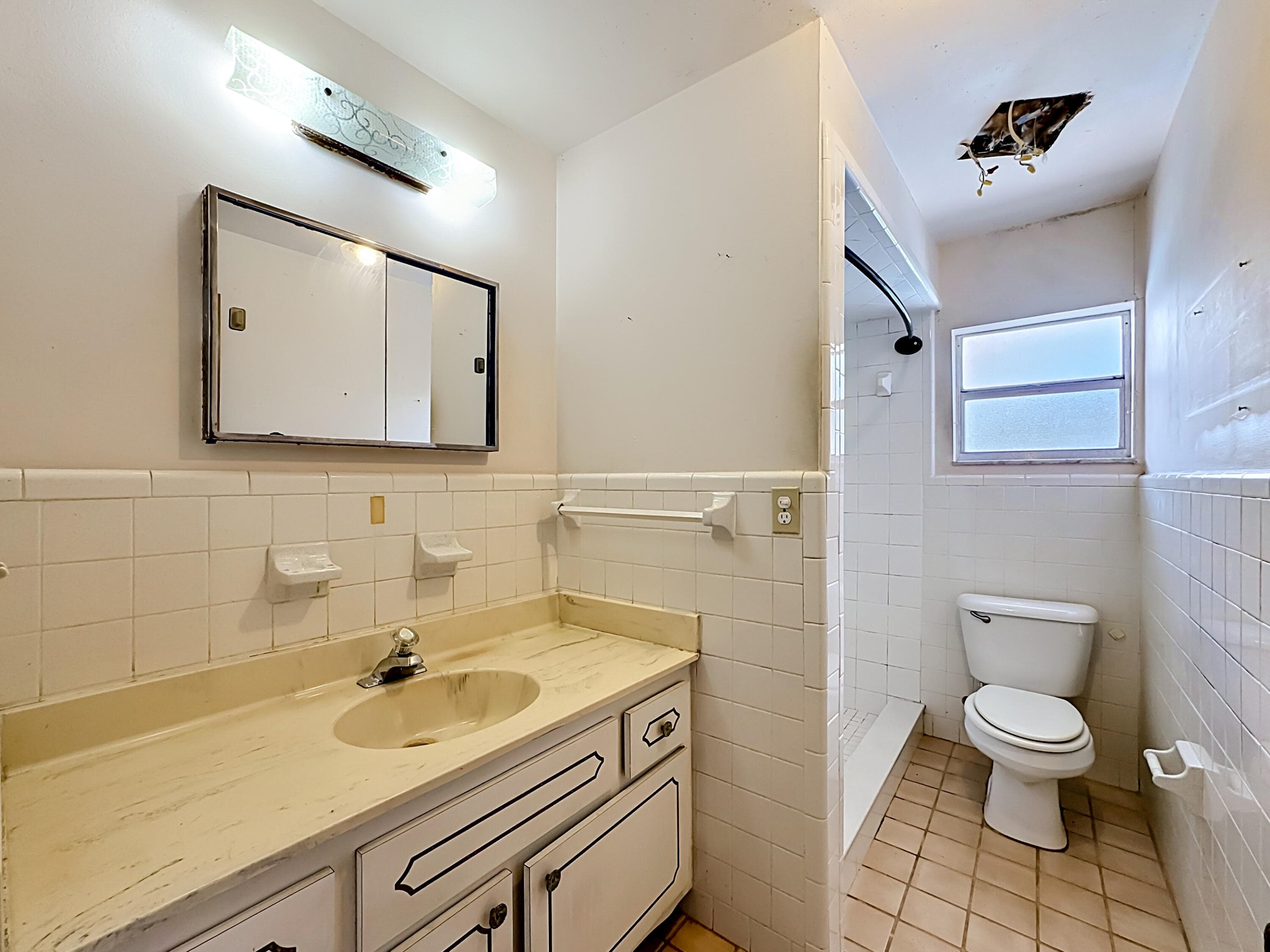 2402 Newport Drive, Fort Pierce, FL 34982 — photo 31 of 60