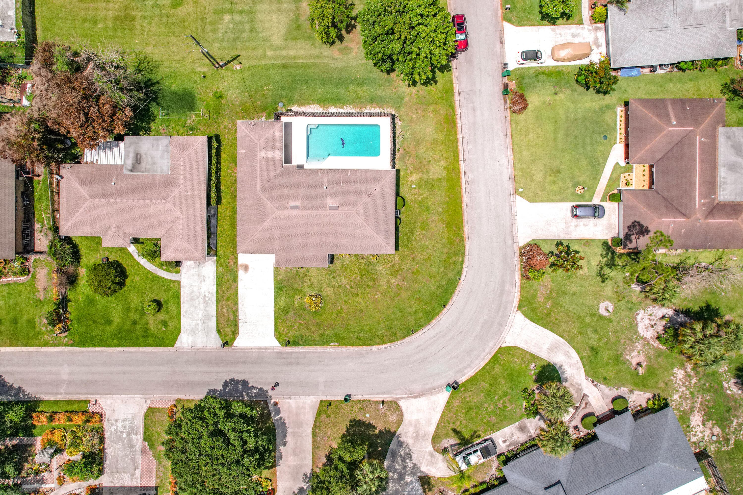 2402 Newport Drive, Fort Pierce, FL 34982 — photo 3 of 60
