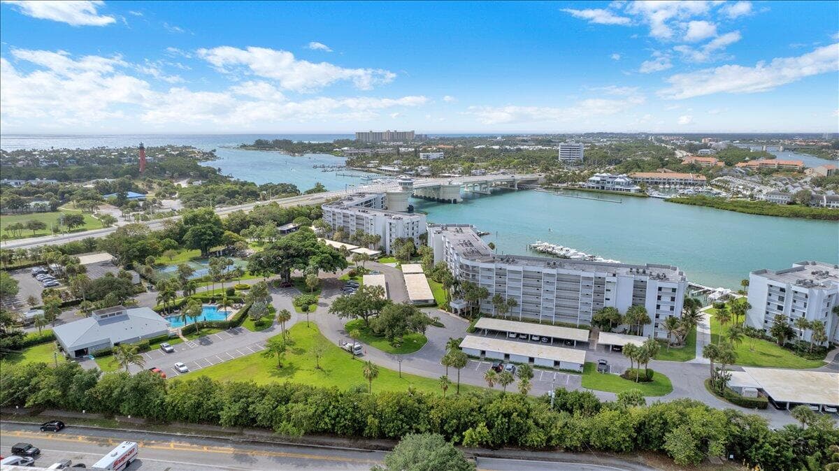 1648 Jupiter Cove Drive 210, Jupiter, FL 33469 — photo 23 of 31