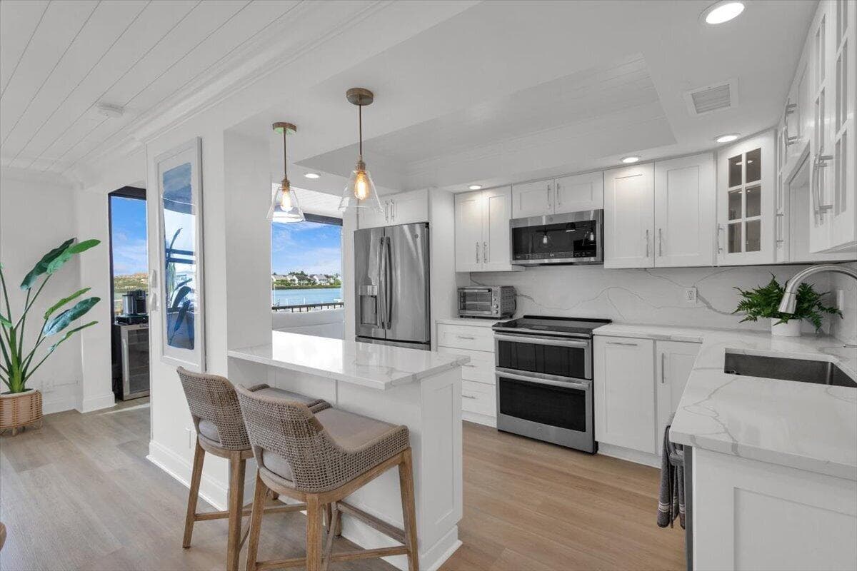 1648 Jupiter Cove Drive 210, Jupiter, FL 33469 — photo 2 of 31