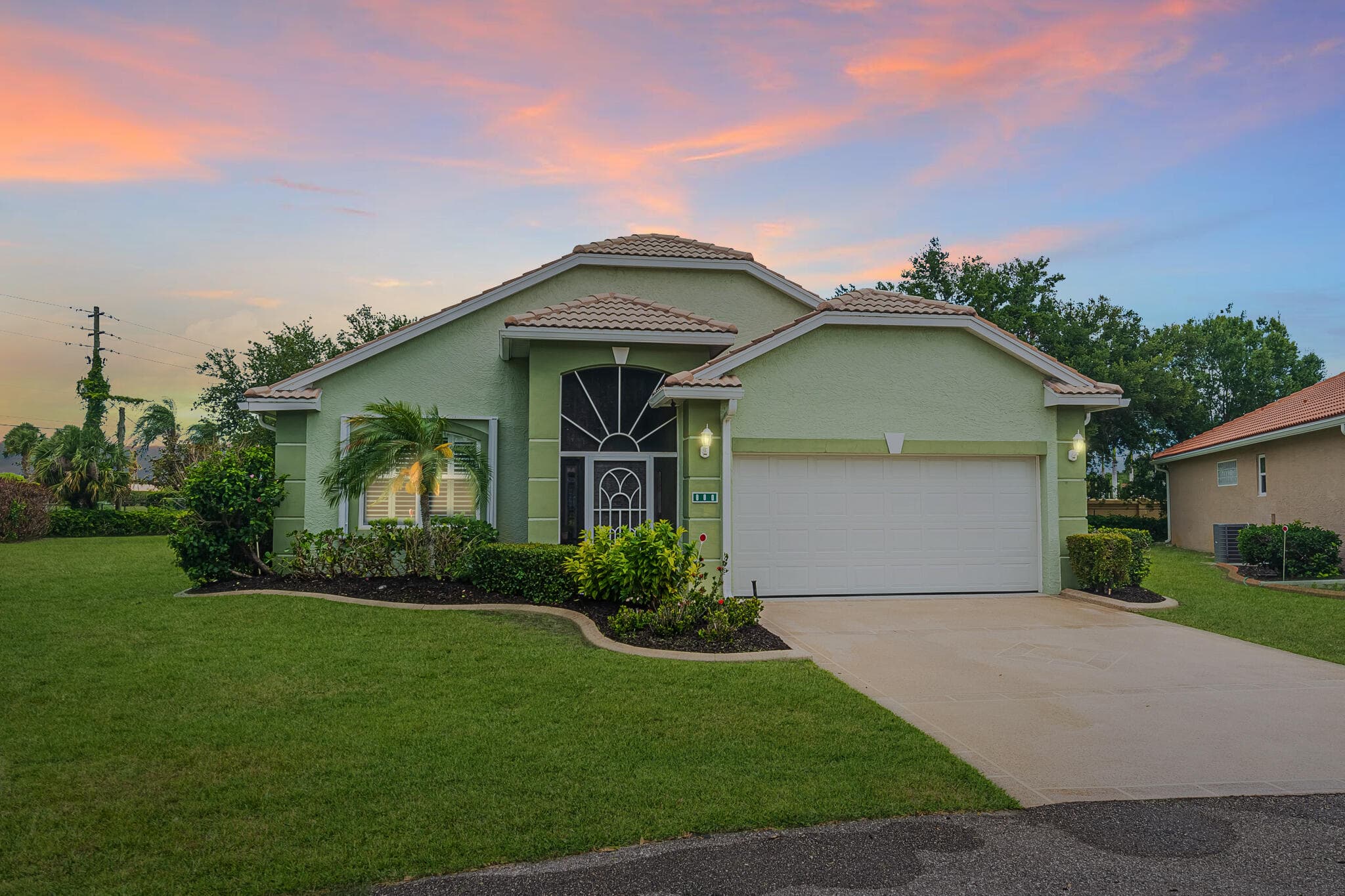 880 NW Sarria Court, Port St. Lucie, FL 34986 — photo 1 of 48