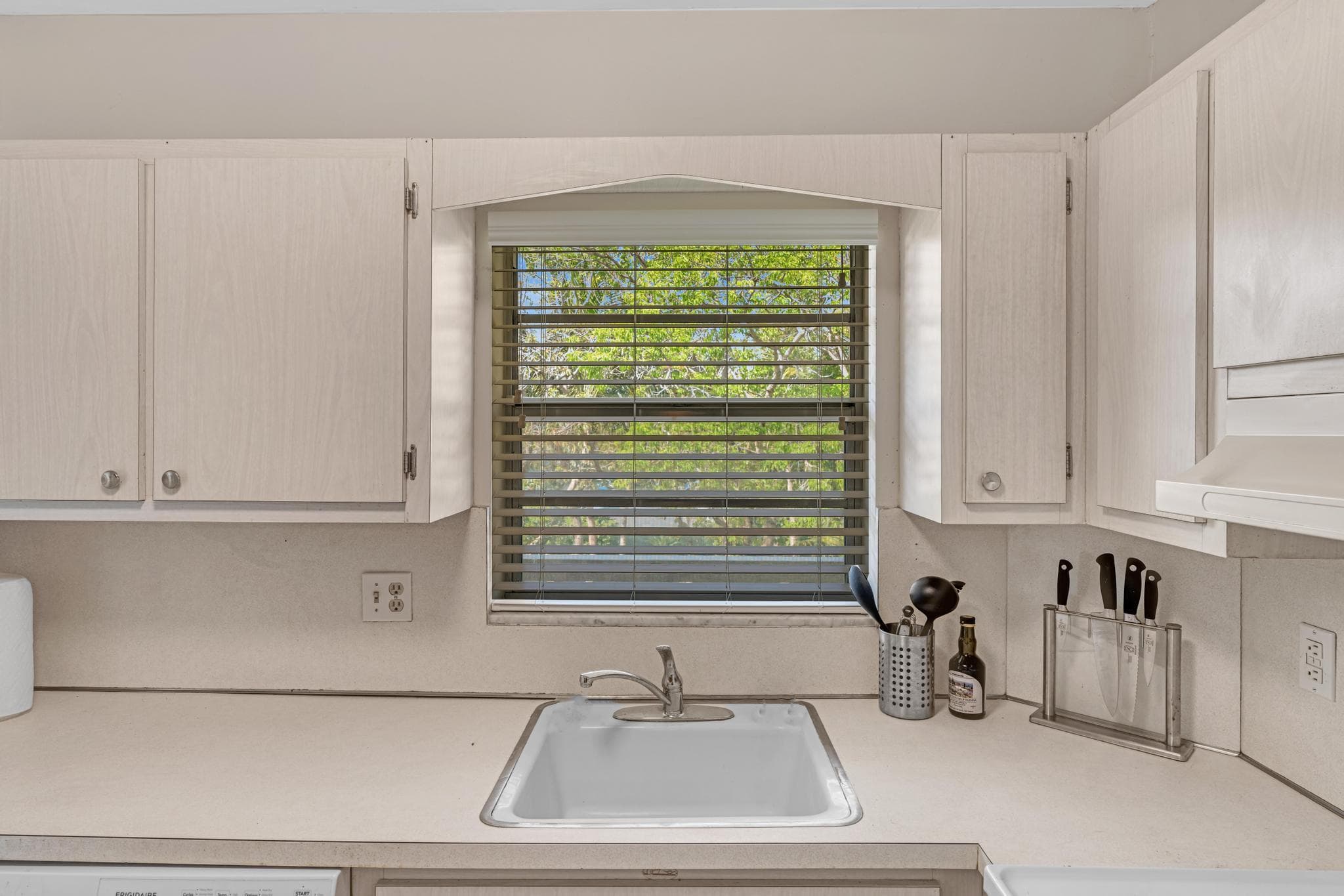 100 Royal Palm Way 303, Boca Raton, FL 33432 — photo 14 of 36