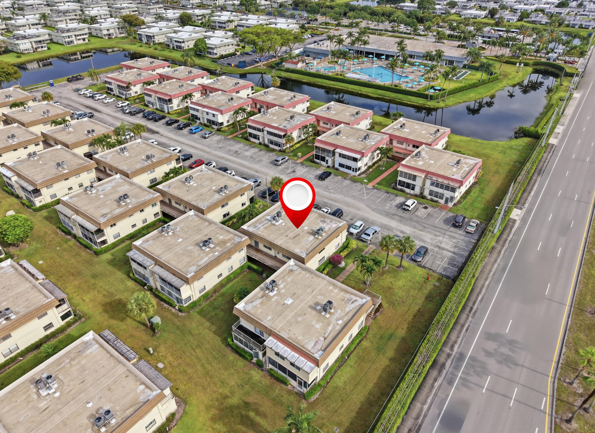 52 Saxony B 52, Delray Beach, FL 33446 — photo 36 of 50