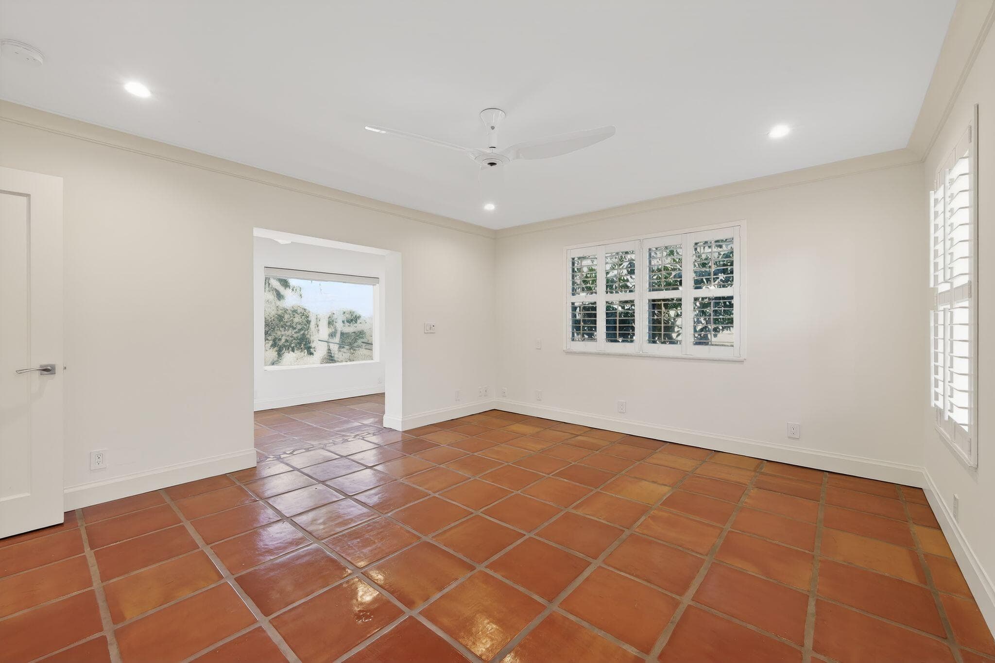 5231 NE 28th Avenue, Fort Lauderdale, FL 33308 — photo 9 of 38