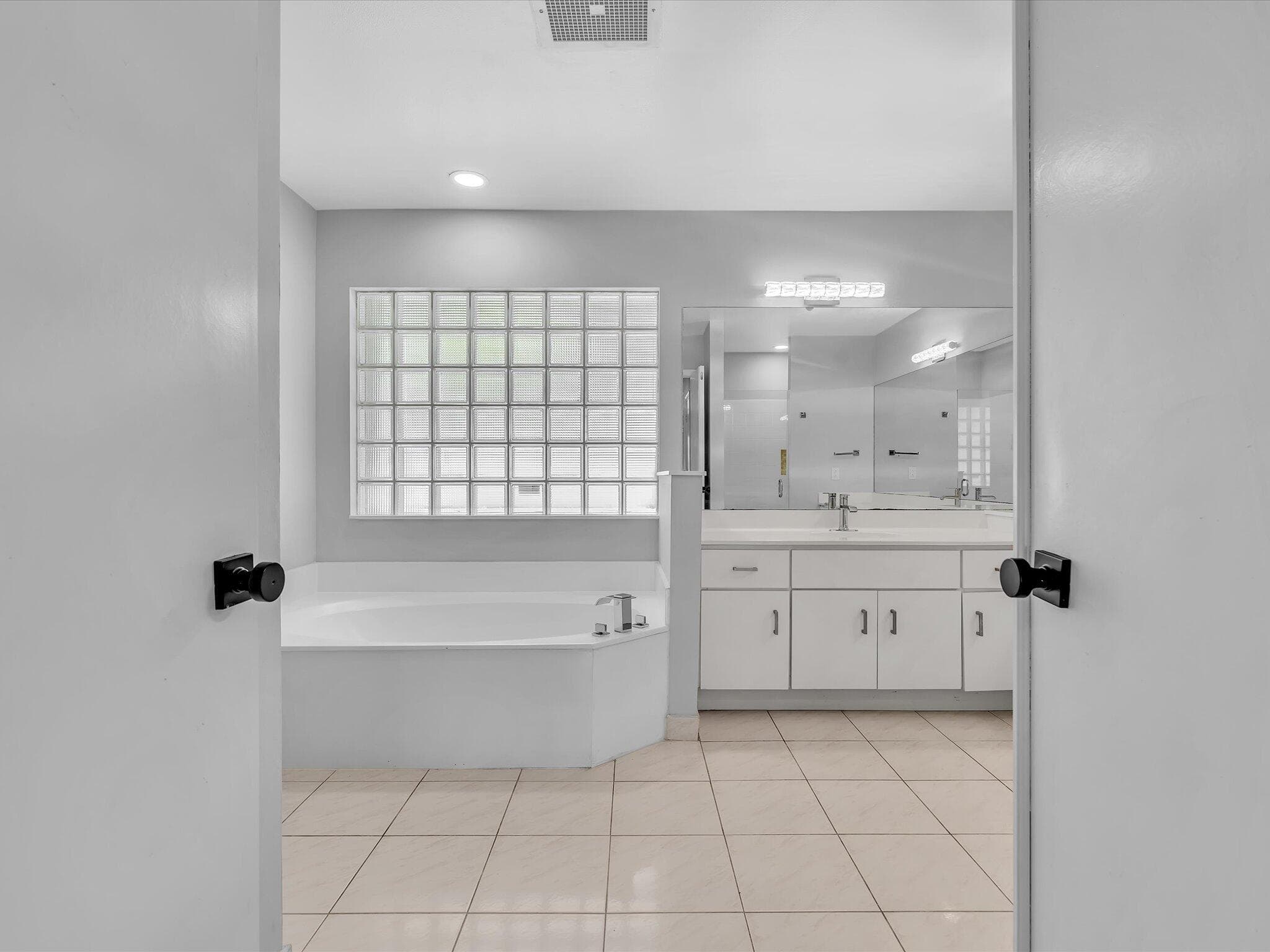 10434 NW 6th Court, Coral Springs, FL 33071 — photo 22 of 89