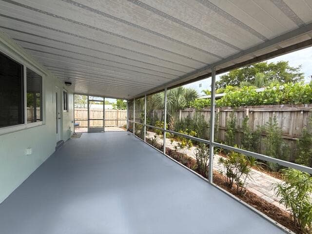 1575 NE 47th Street, Oakland Park, FL 33334 — photo 13 of 47