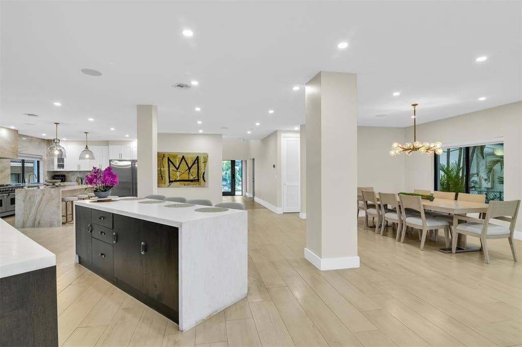 319 S Riverside Drive, Pompano Beach, FL 33062 — photo 15 of 90