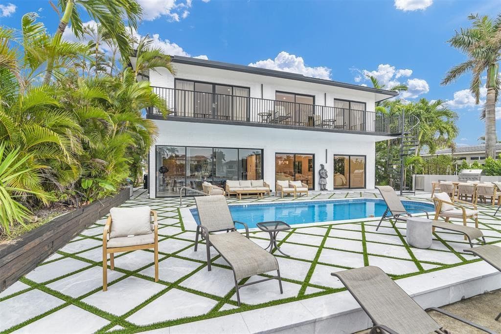 319 S Riverside Drive, Pompano Beach, FL 33062 — photo 27 of 90