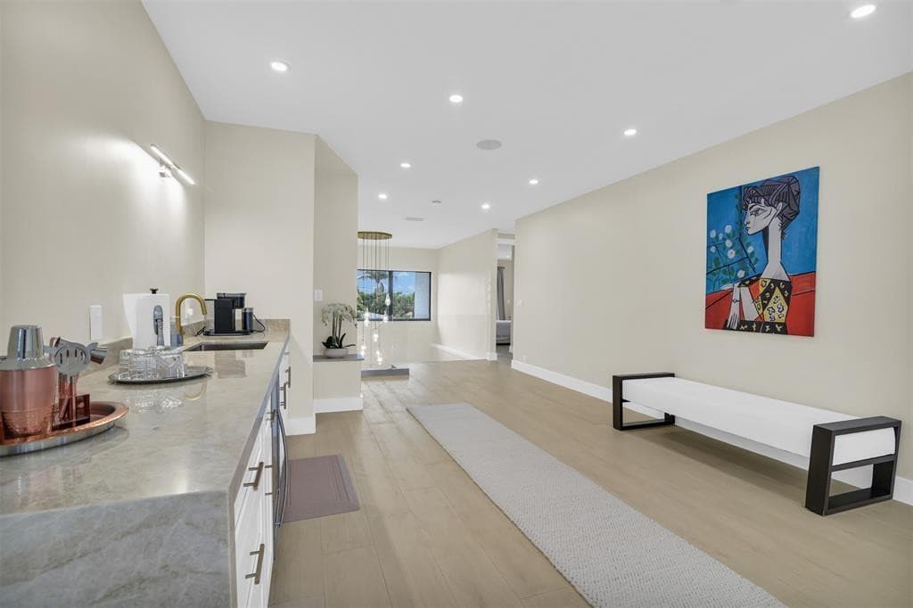 319 S Riverside Drive, Pompano Beach, FL 33062 — photo 29 of 90