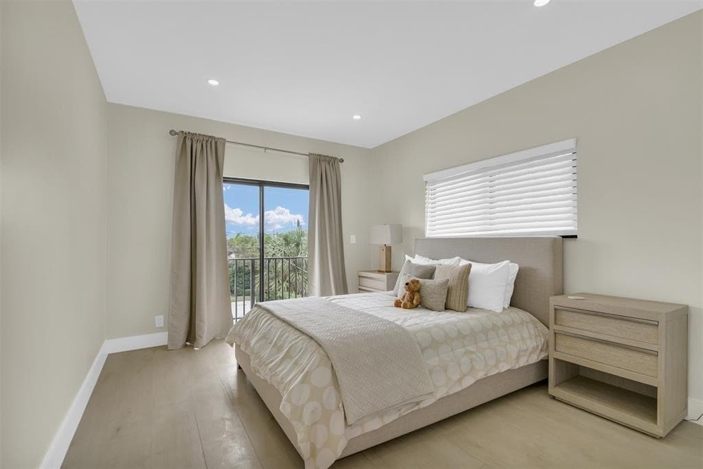 319 S Riverside Drive, Pompano Beach, FL 33062 — photo 42 of 90