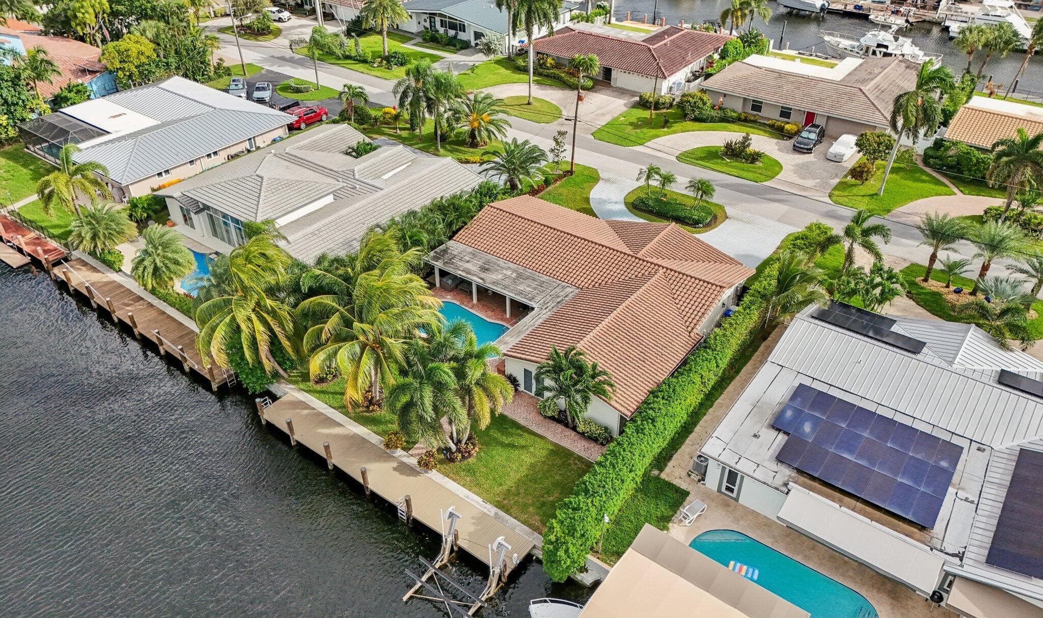 2731 NE 5th Street, Pompano Beach, FL 33062 — photo 11 of 105