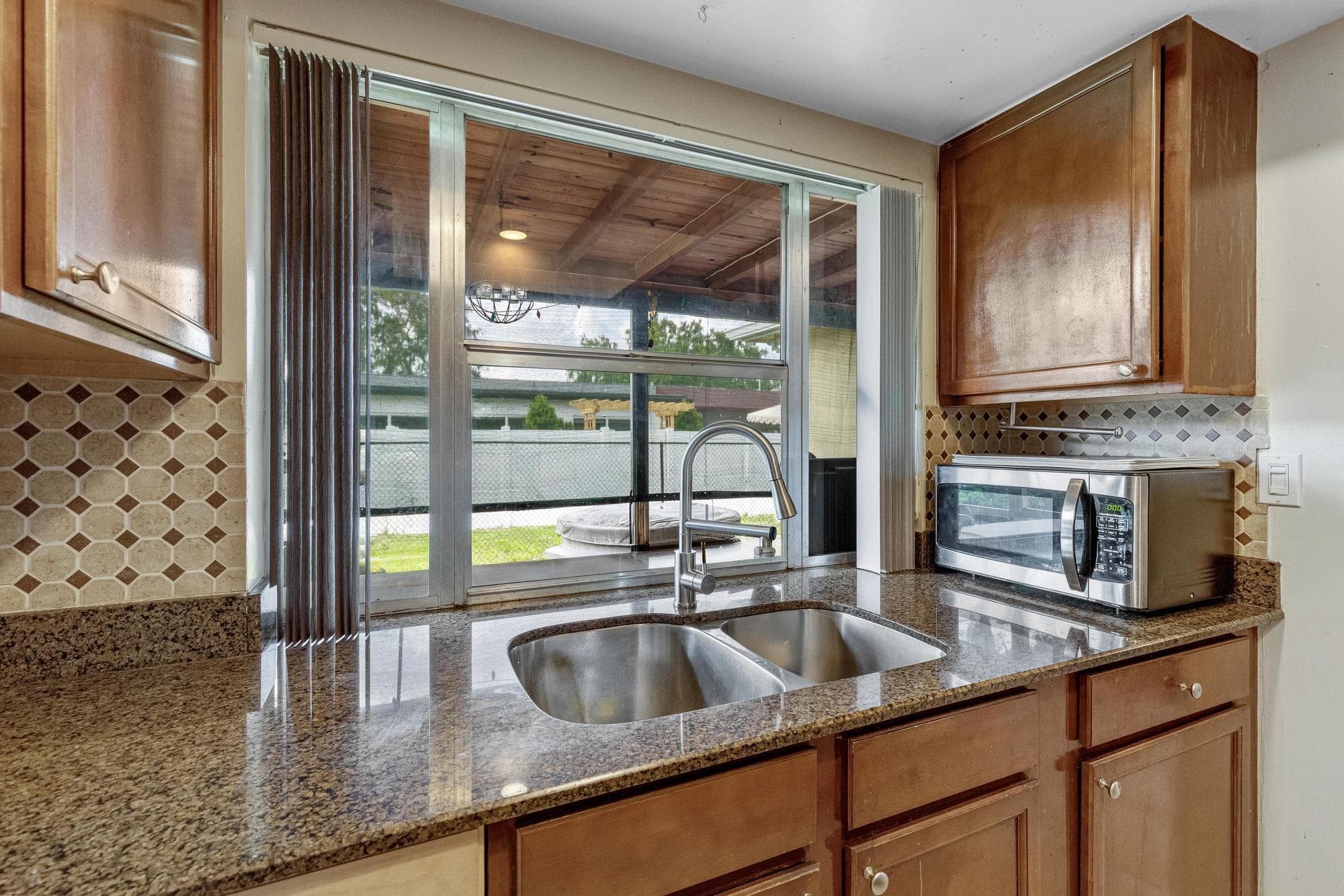 2707 NW 53rd Street, Tamarac, FL 33309 — photo 11 of 29