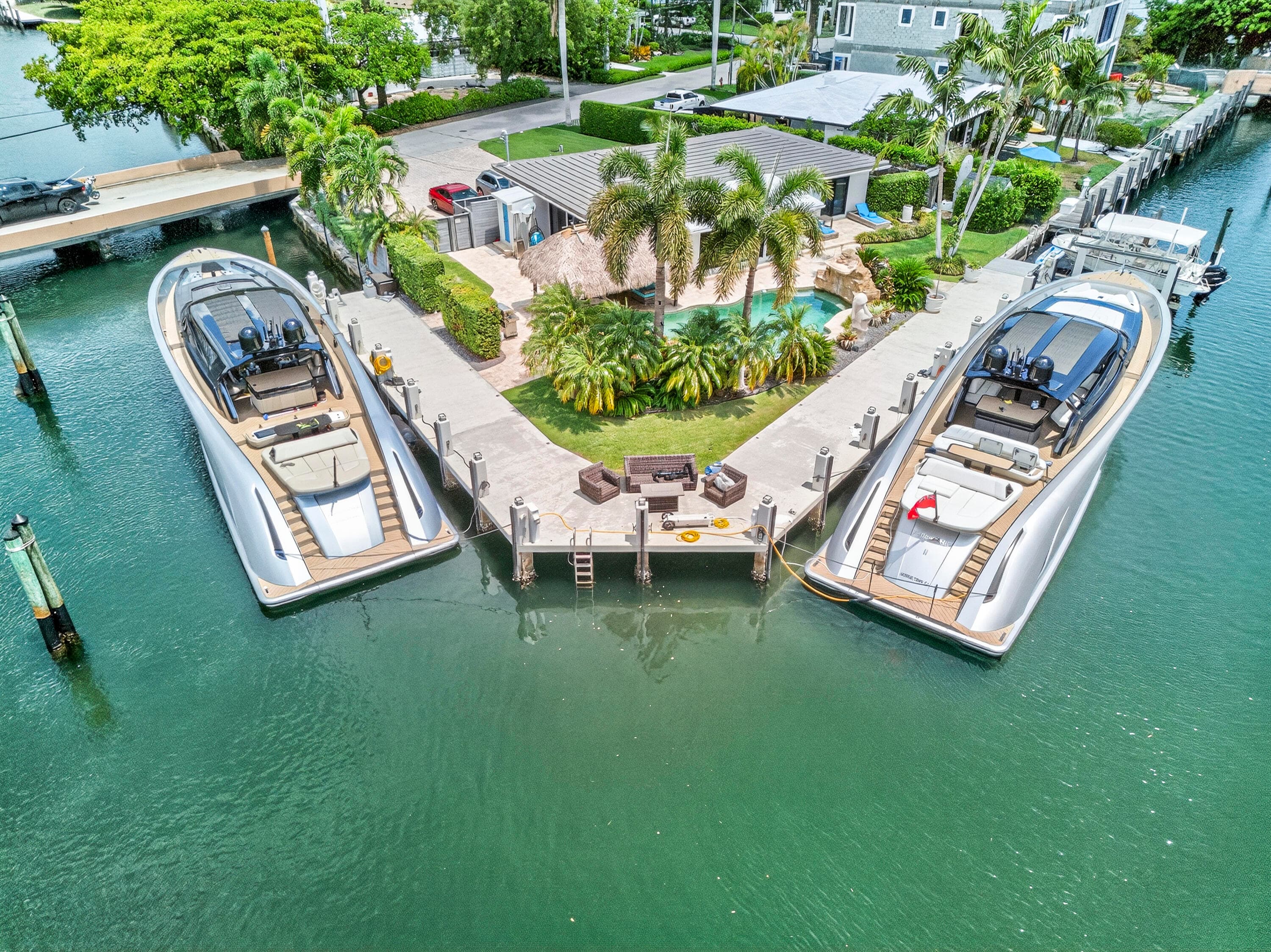 1436 SE 13th Street, Fort Lauderdale, FL 33316 — photo 1 of 62