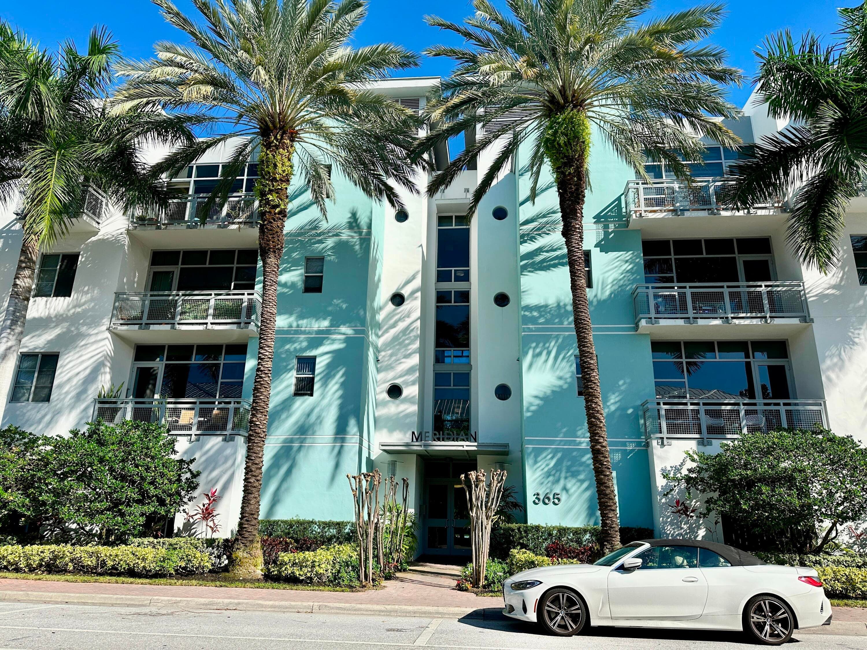 365 SE 6th Avenue 203, Delray Beach, FL 33483 — photo 4 of 43