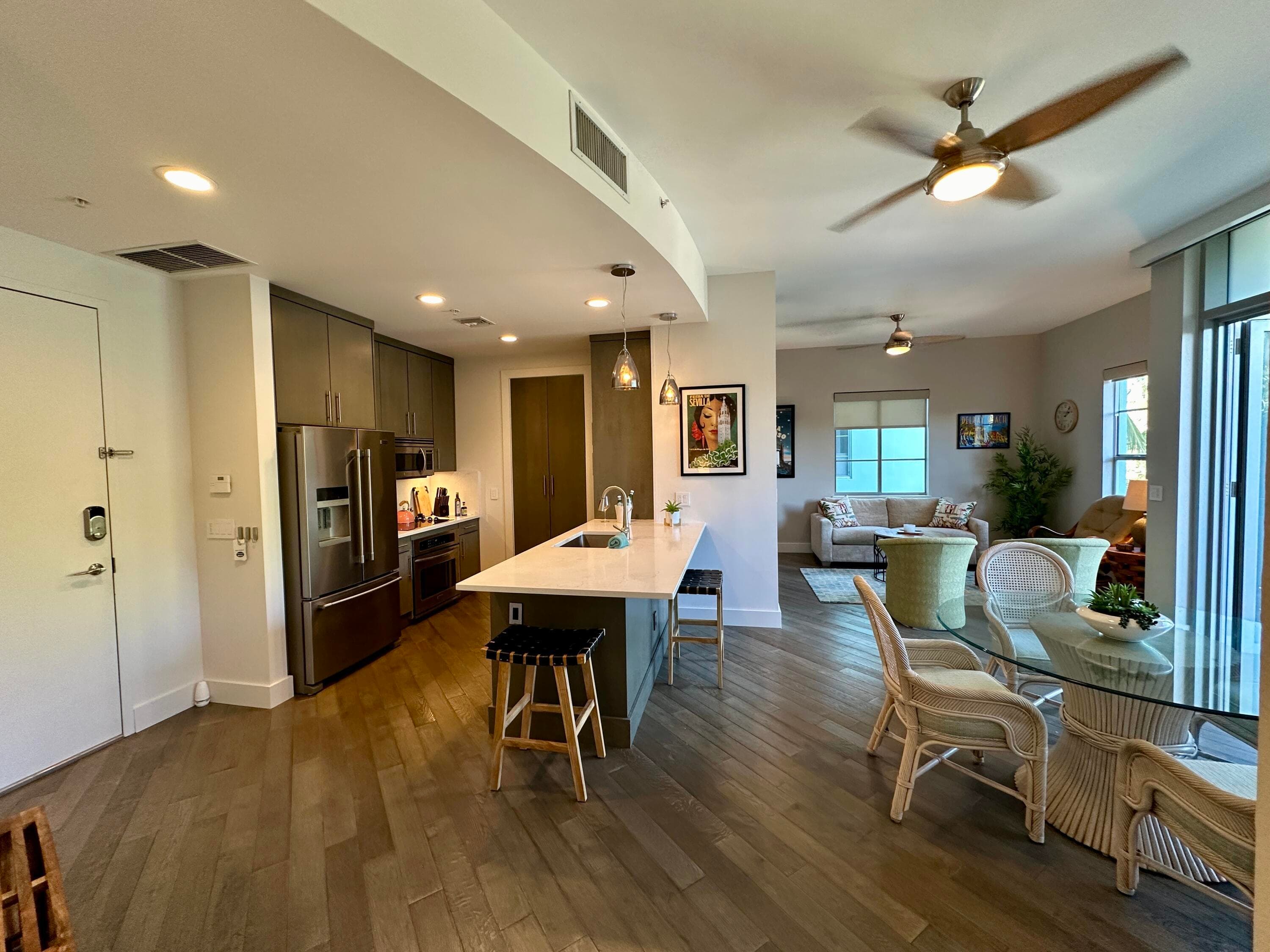 365 SE 6th Avenue 203, Delray Beach, FL 33483 — photo 8 of 43