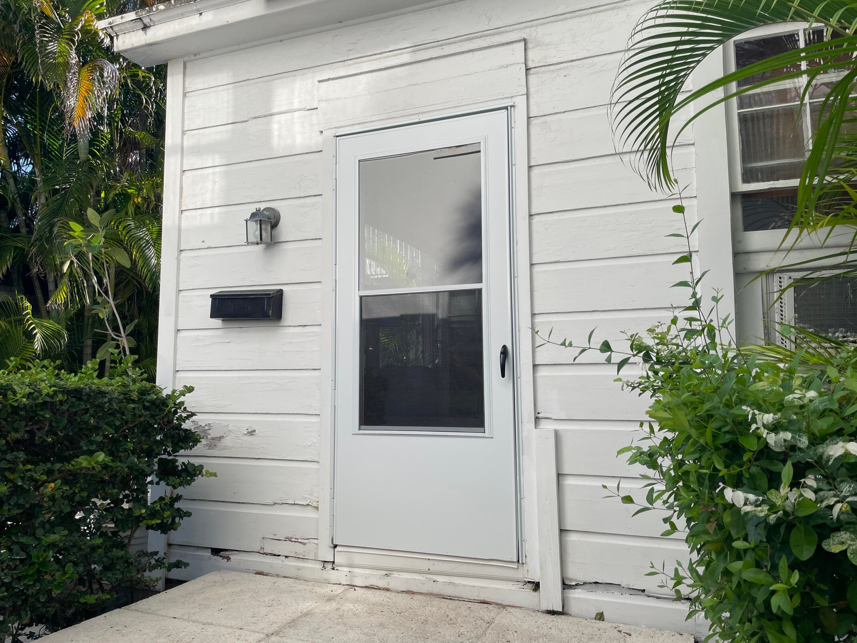 150 Australian Avenue Cottage, Palm Beach, FL 33480 — photo