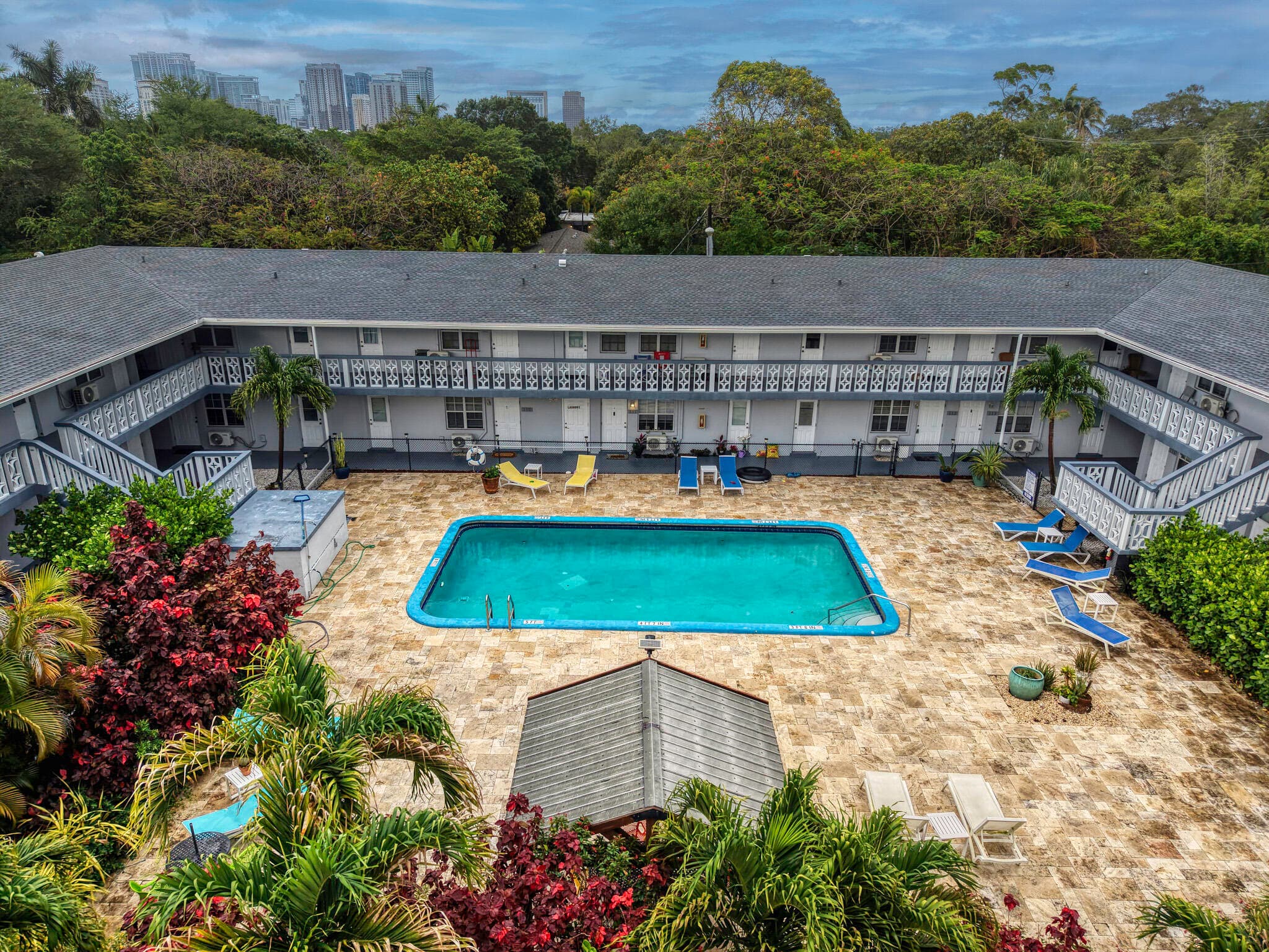 626 SW 14th Avenue 108, Fort Lauderdale, FL 33312 — photo 8 of 37