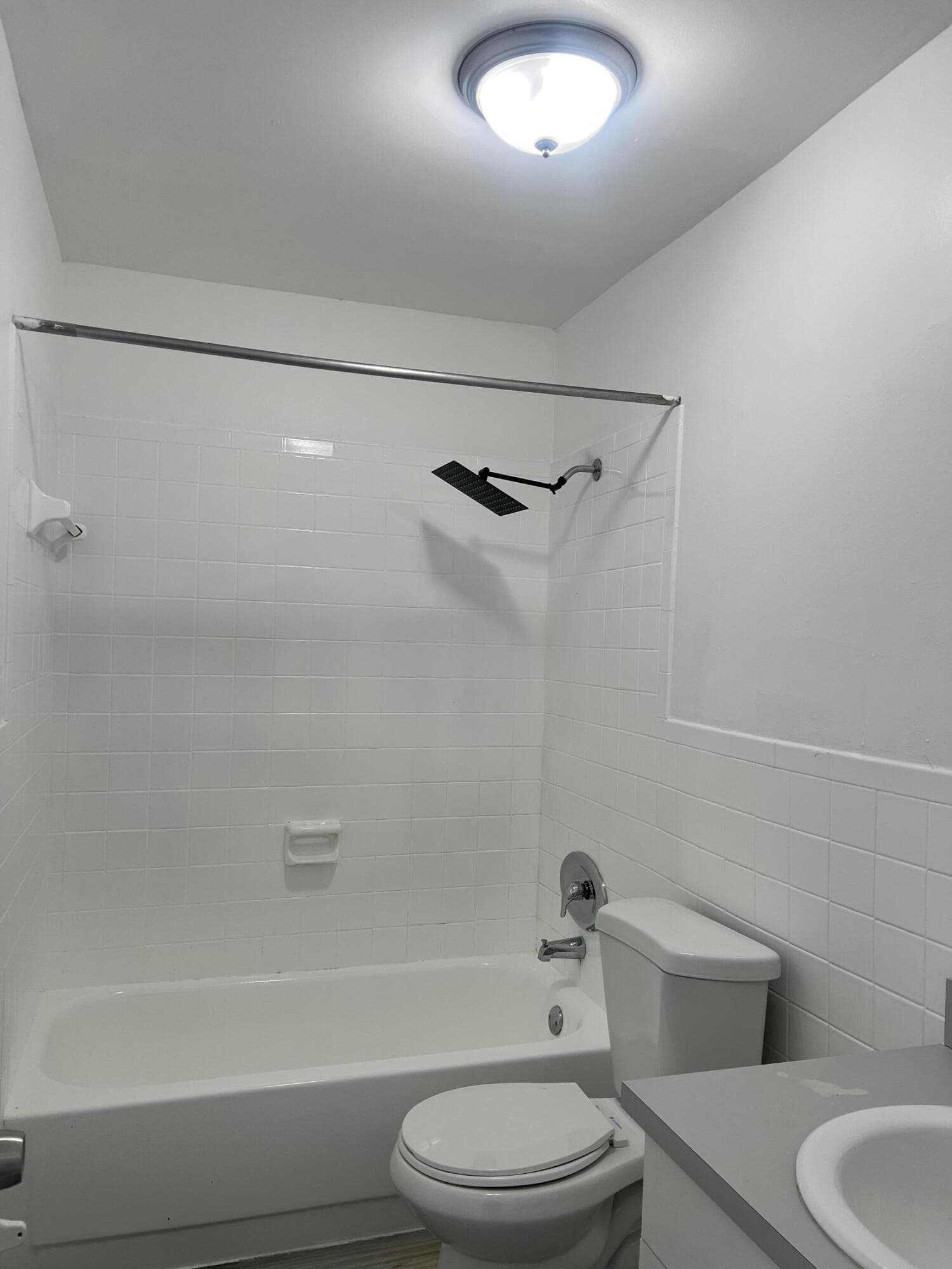 365 NE 125th Street 405, North Miami, FL 33161 — photo 10 of 15