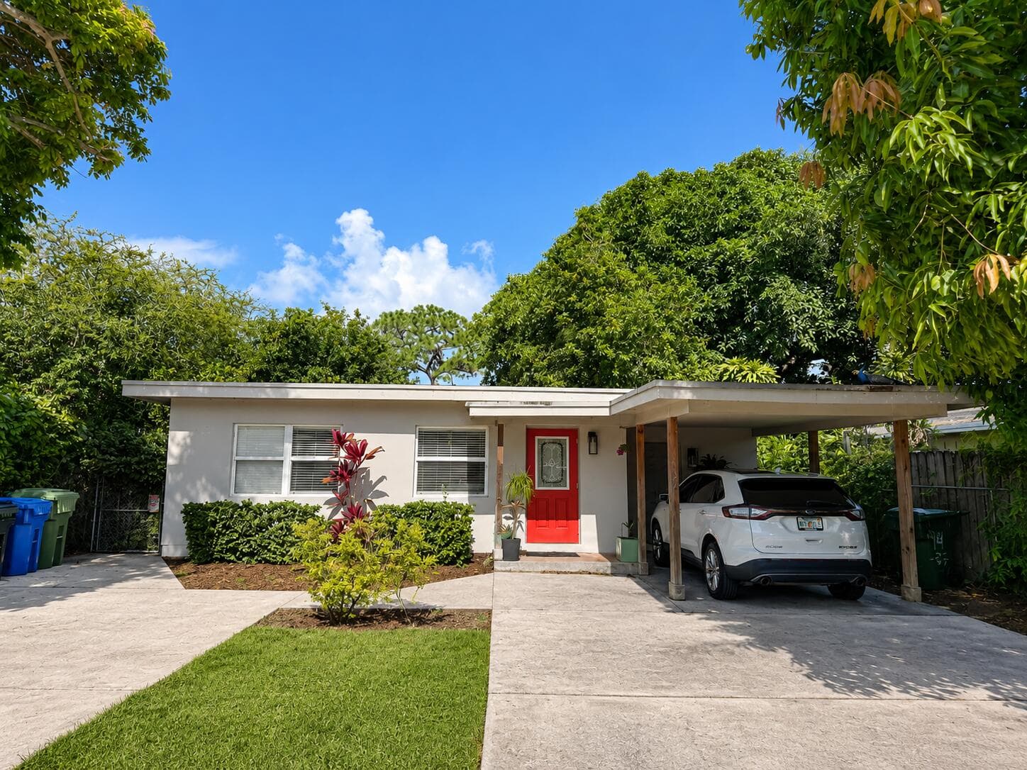 1437 NW 4th Avenue, Fort Lauderdale, FL 33311 — photo 1 of 10