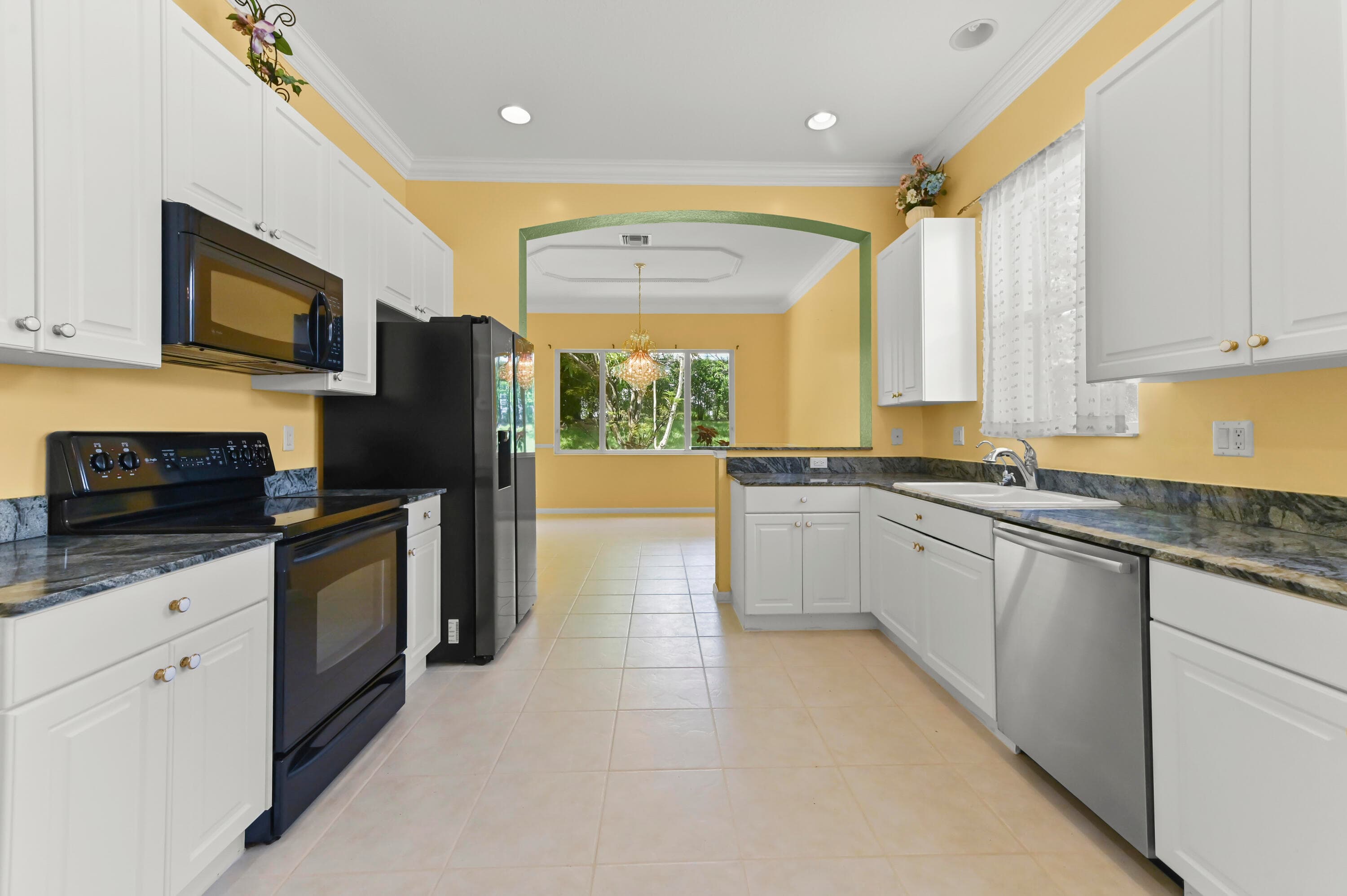 2464 Sailfish Cove Drive, West Palm Beach, FL 33411 — photo 8 of 32