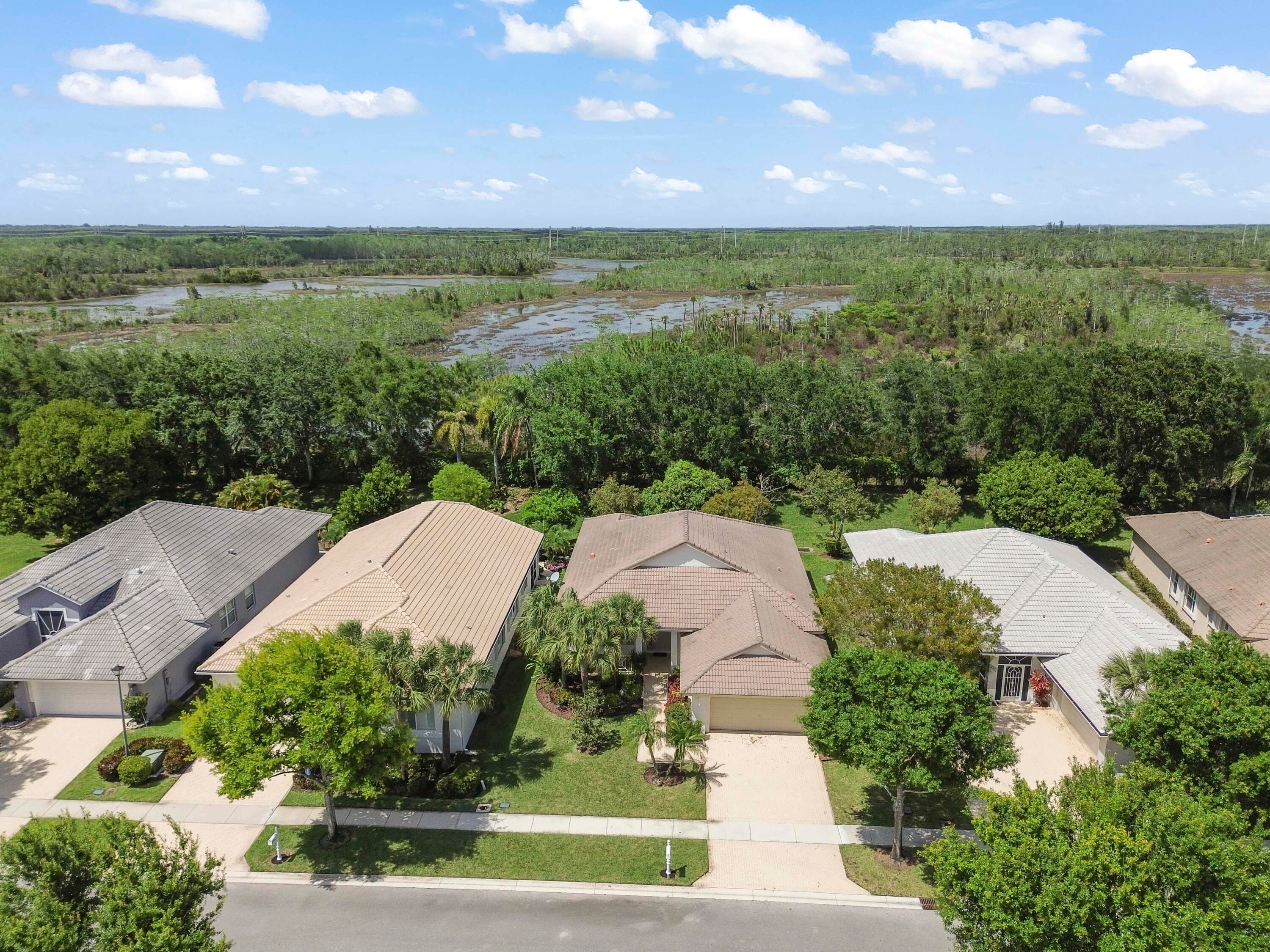 2464 Sailfish Cove Drive, West Palm Beach, FL 33411 — photo 2 of 32