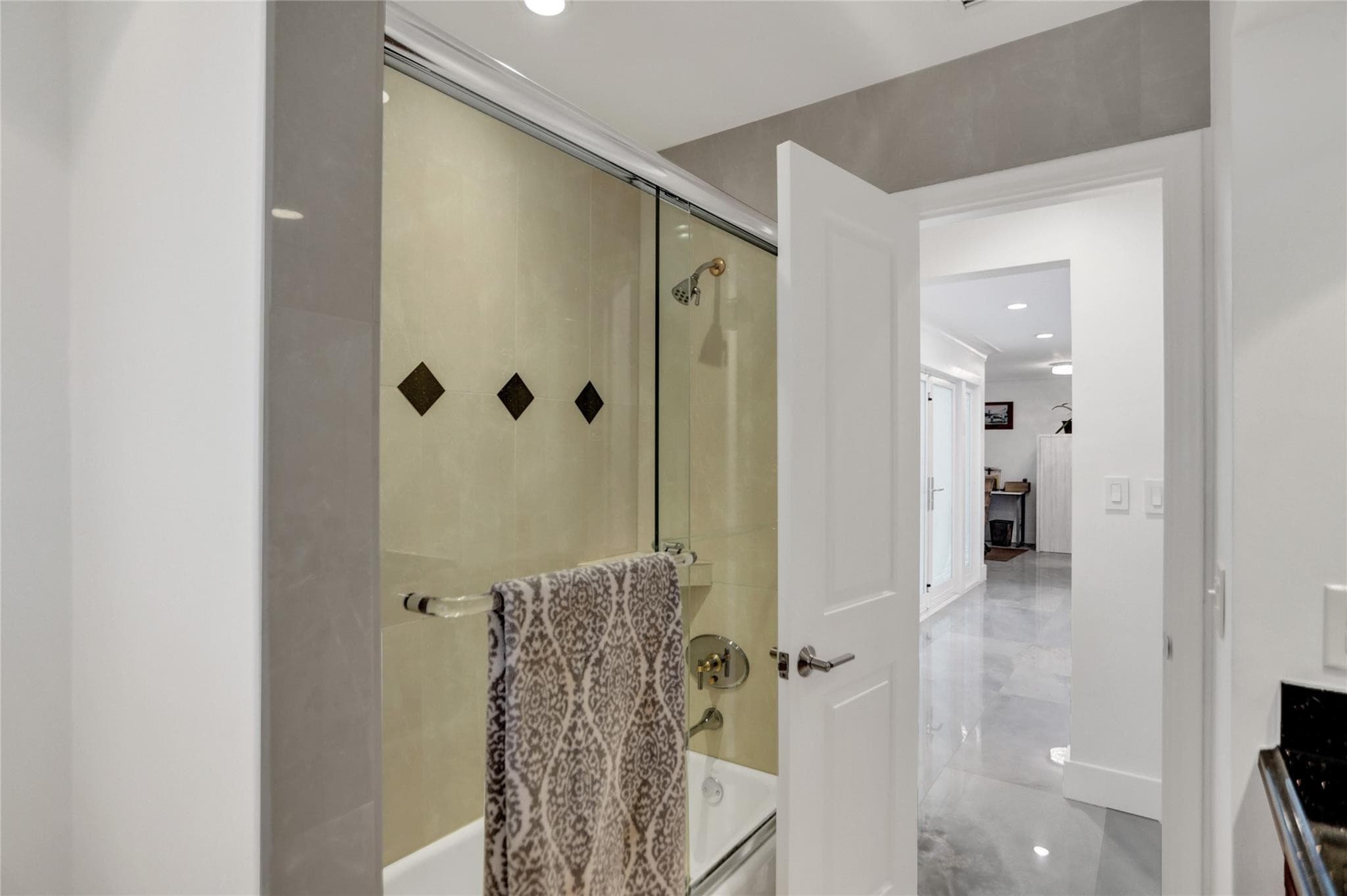 2051 NE 59th Court, Fort Lauderdale, FL 33308 — photo 38 of 55
