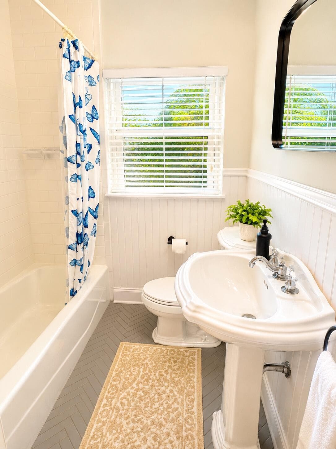 712 SE 11th Court, Fort Lauderdale, FL 33316 — photo 5 of 11