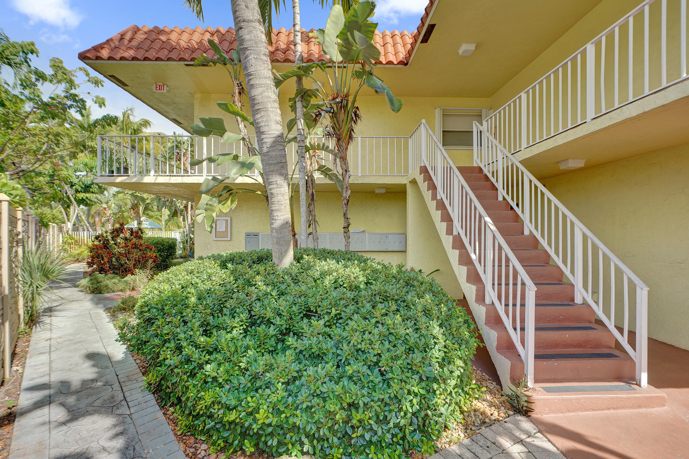 1125 NE 16th Place 209, Fort Lauderdale, FL 33305 — photo 24 of 33